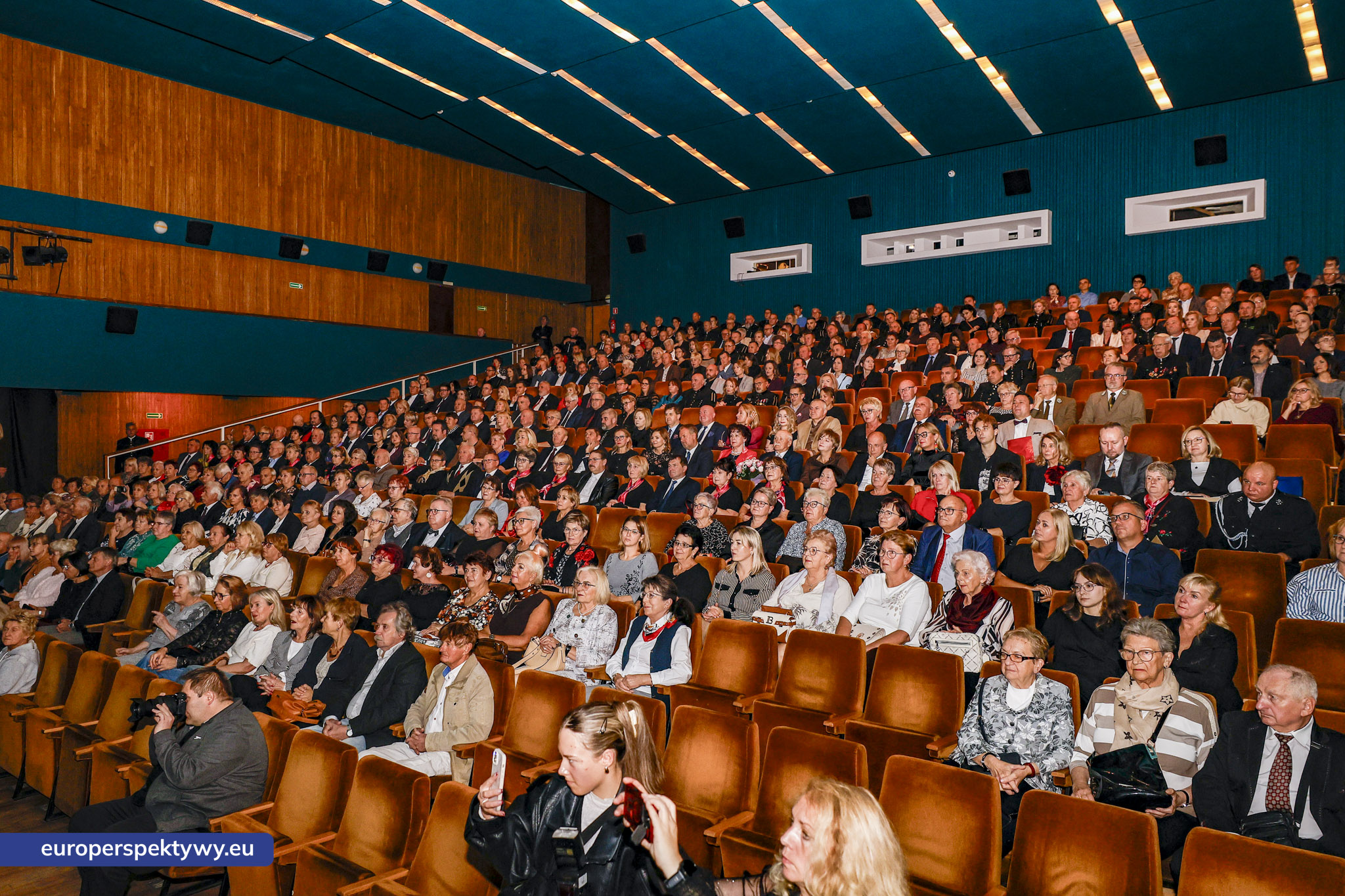 Dolomit Kopalnia Chruszczobród Jubileusz 35 lecia-39 Europerspektywy Dolomit S.A. świętował 35-lecie działalności. Od pracowniczej inicjatywy do nowoczesnej kopalni w Chruszczobrodzie