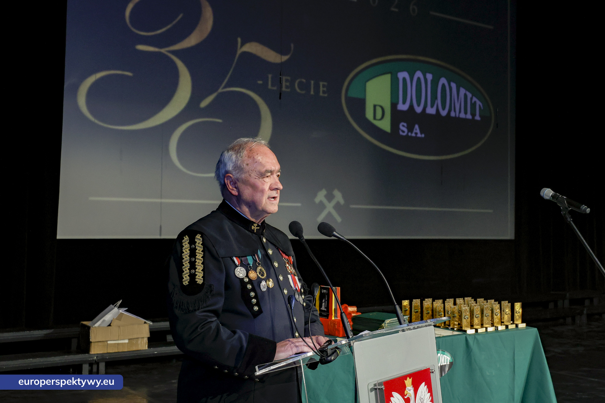 Dolomit Kopalnia Chruszczobród Jubileusz 35 lecia-50 Dolomit Kopalnia "Chruszczobród" S.A. Jubileusz 35-lecia