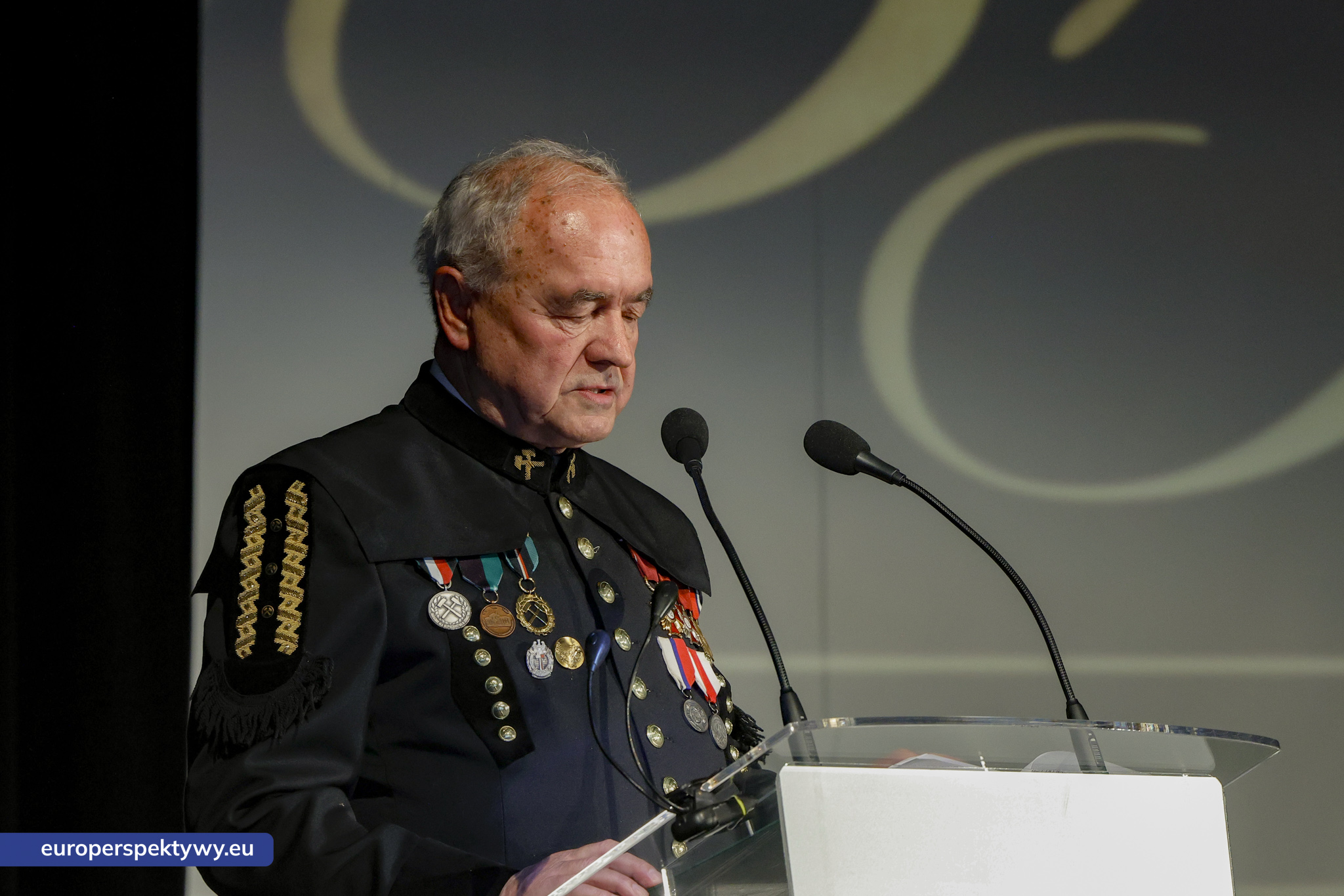 Dolomit Kopalnia Chruszczobród Jubileusz 35 lecia-53 Europerspektywy Dolomit S.A. świętował 35-lecie działalności. Od pracowniczej inicjatywy do nowoczesnej kopalni w Chruszczobrodzie