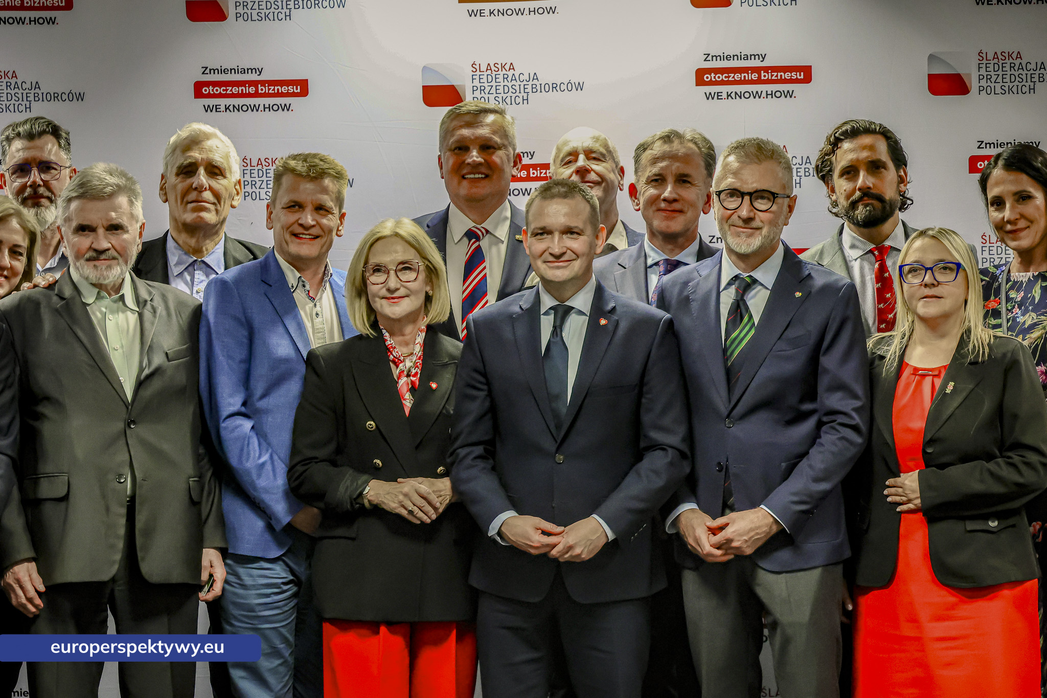 Wspólne zdjęcie uczestników spotkania Śląskiej Federacji Przedsiębiorców Polskich