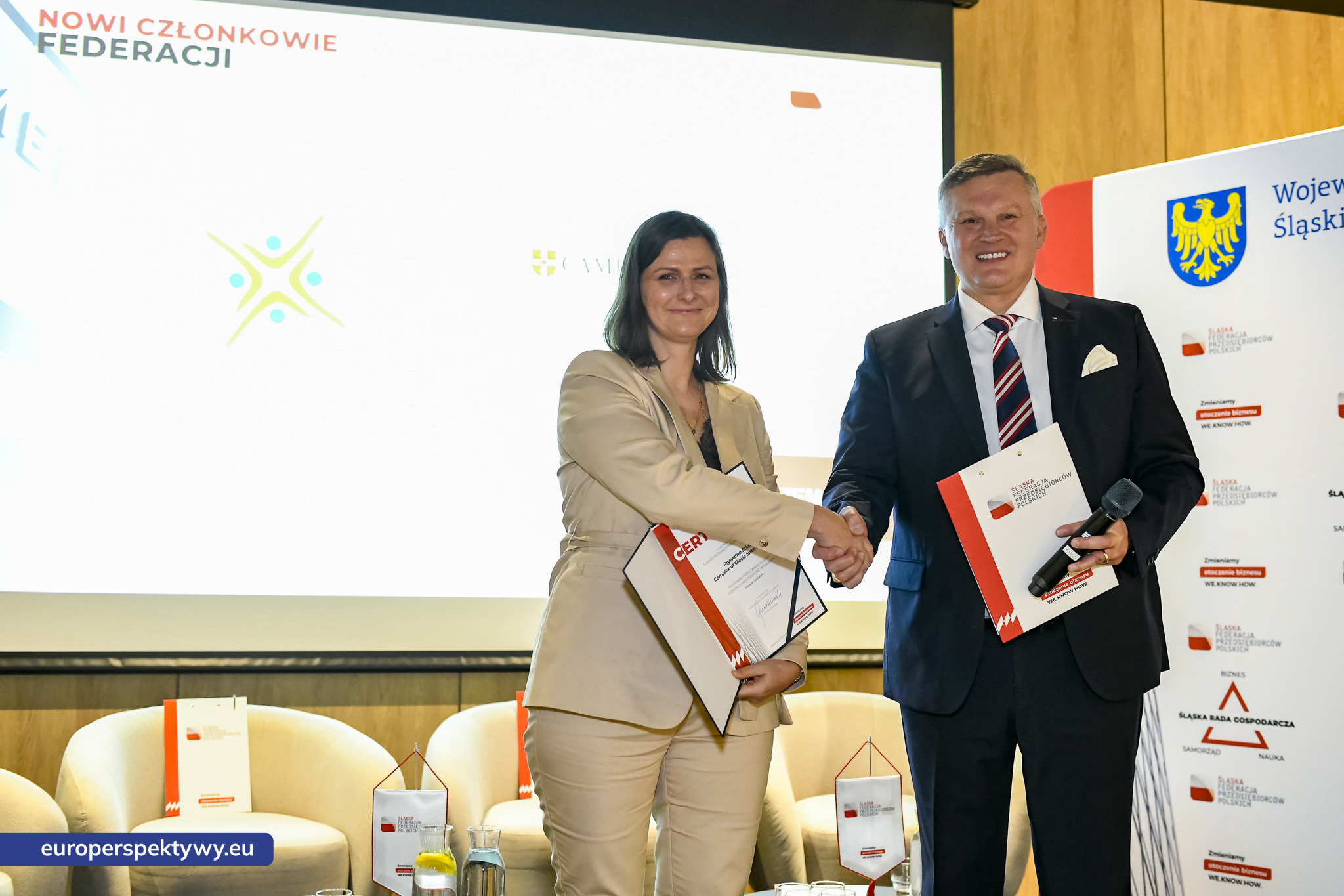 Śląska Federacja Przedsiębiorców Polskich „Biznes na wysokości” Hotel Mercure Szczyrk-139 Europerspektywy Biznes na Wysokości. Śląska Federacja Przedsiębiorców Polskich rozwija współpracę dla regionu