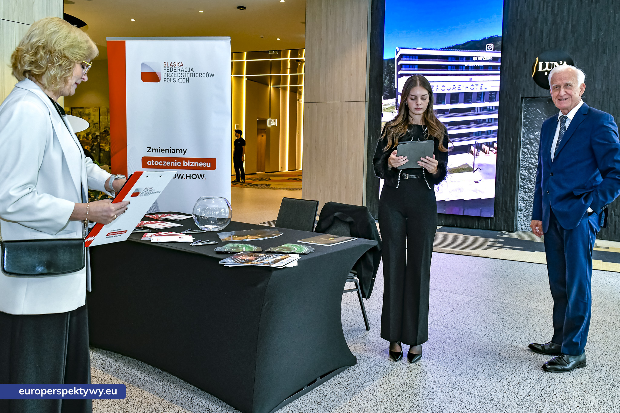 Śląska Federacja Przedsiębiorców Polskich „Biznes na wysokości” Hotel Mercure Szczyrk-14 Europerspektywy Biznes na Wysokości. Śląska Federacja Przedsiębiorców Polskich rozwija współpracę dla regionu