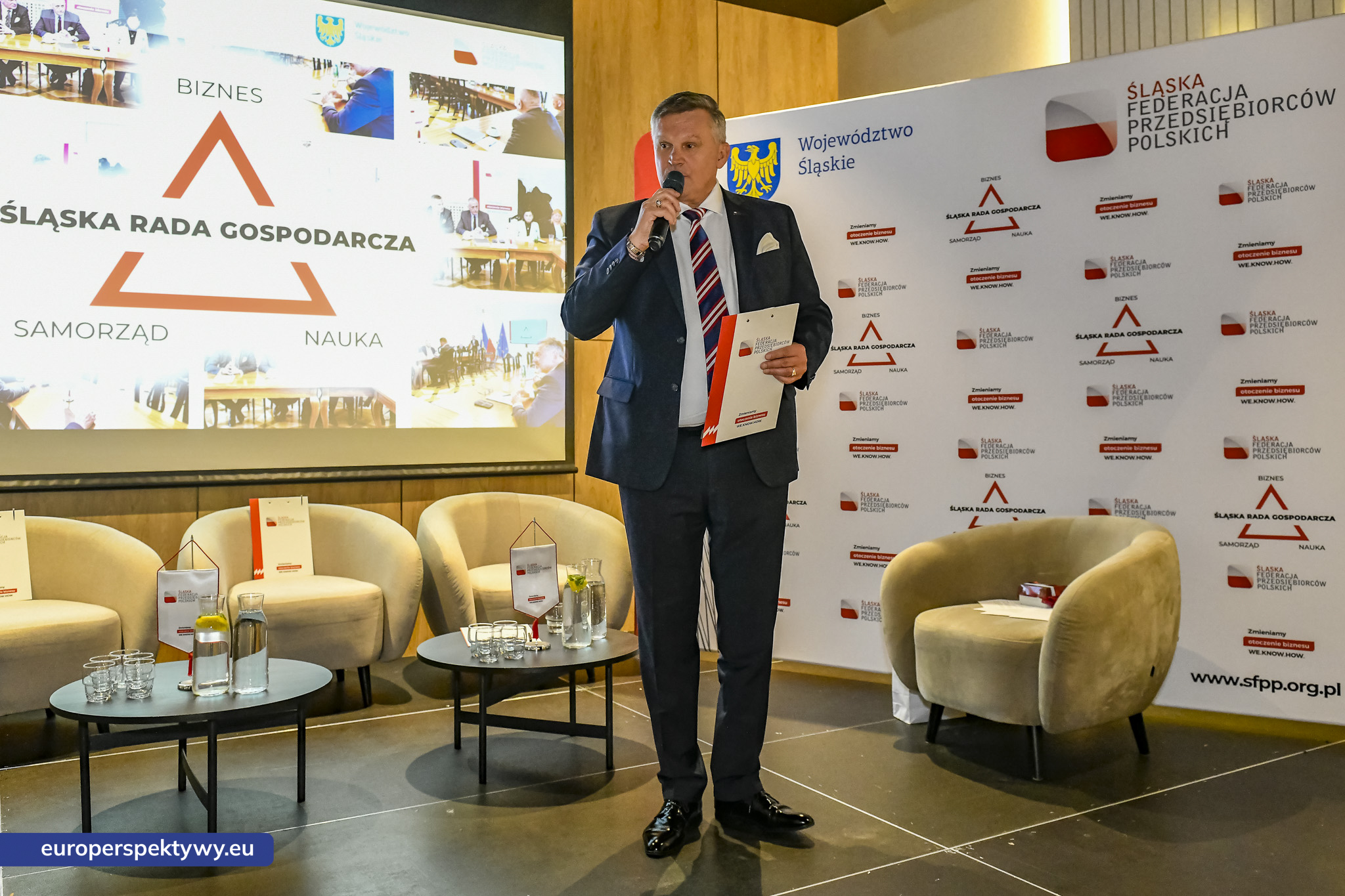 Śląska Federacja Przedsiębiorców Polskich „Biznes na wysokości” Hotel Mercure Szczyrk-176 Europerspektywy Biznes na Wysokości. Śląska Federacja Przedsiębiorców Polskich rozwija współpracę dla regionu