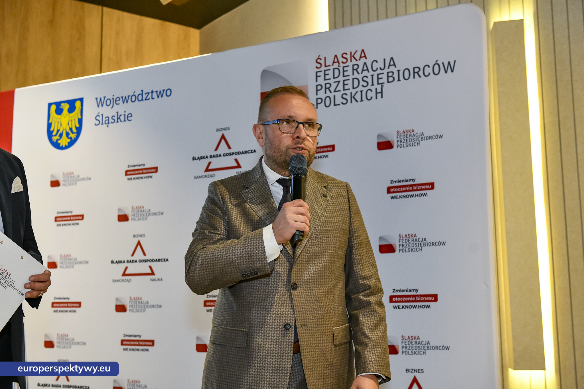 Śląska Federacja Przedsiębiorców Polskich „Biznes na wysokości” Hotel Mercure Szczyrk-177 Europerspektywy Biznes na Wysokości. Śląska Federacja Przedsiębiorców Polskich rozwija współpracę dla regionu