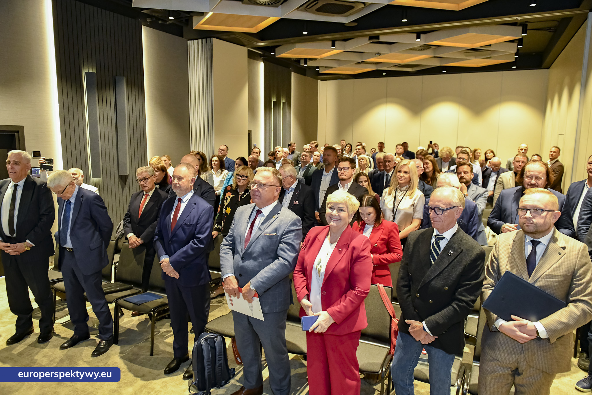 Śląska Federacja Przedsiębiorców Polskich „Biznes na wysokości” Hotel Mercure Szczyrk-188 Europerspektywy Biznes na Wysokości. Śląska Federacja Przedsiębiorców Polskich rozwija współpracę dla regionu