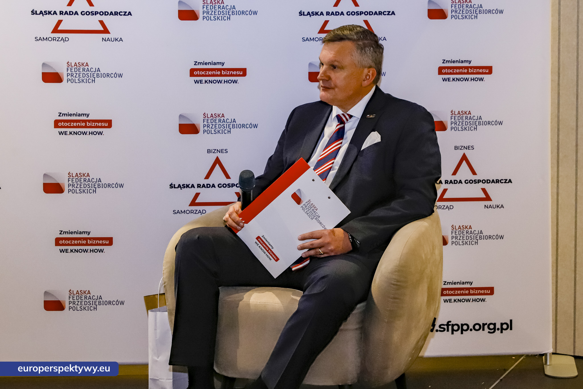 Śląska Federacja Przedsiębiorców Polskich „Biznes na wysokości” Hotel Mercure Szczyrk-209 Europerspektywy Biznes na Wysokości. Śląska Federacja Przedsiębiorców Polskich rozwija współpracę dla regionu