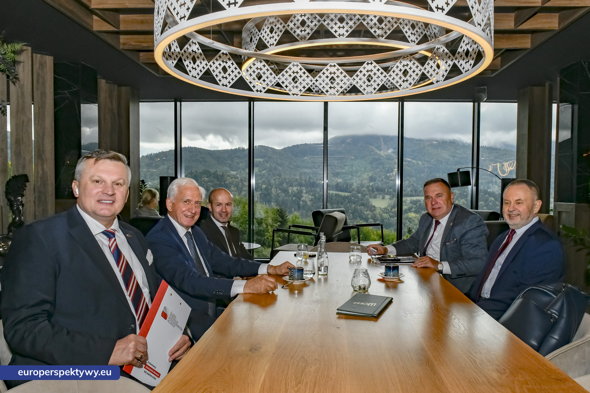 Śląska Federacja Przedsiębiorców Polskich „Biznes na wysokości” Hotel Mercure Szczyrk-21 Śląska Federacja Przedsiębiorców Polskich „Biznes na wysokości” Hotel Mercure Szczyrk