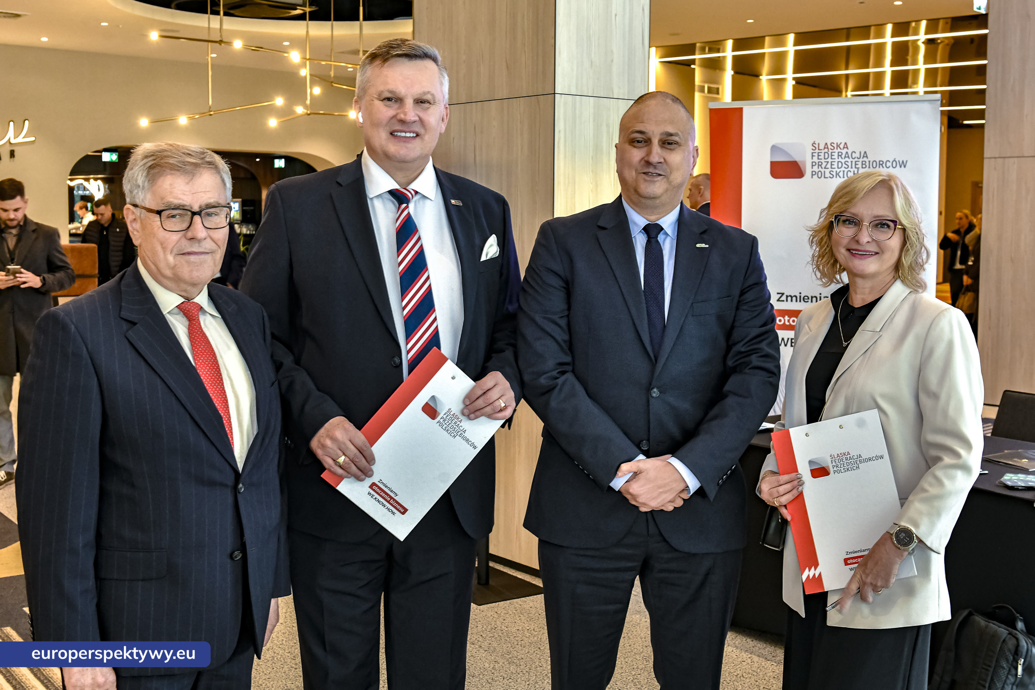 Śląska Federacja Przedsiębiorców Polskich „Biznes na wysokości” Hotel Mercure Szczyrk-33 Europerspektywy Biznes na Wysokości. Śląska Federacja Przedsiębiorców Polskich rozwija współpracę dla regionu