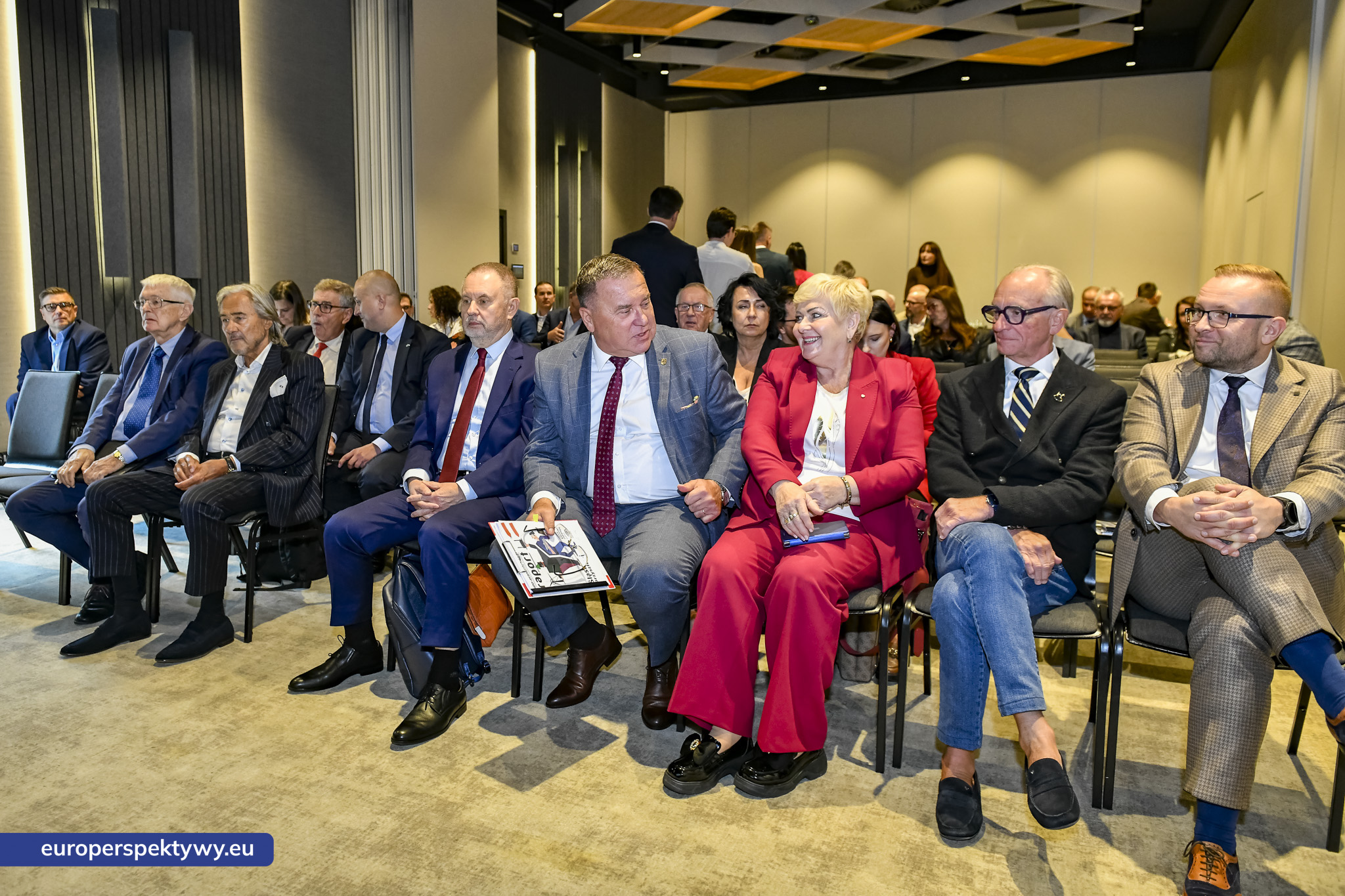 Śląska Federacja Przedsiębiorców Polskich „Biznes na wysokości” Hotel Mercure Szczyrk-67 Europerspektywy Biznes na Wysokości. Śląska Federacja Przedsiębiorców Polskich rozwija współpracę dla regionu