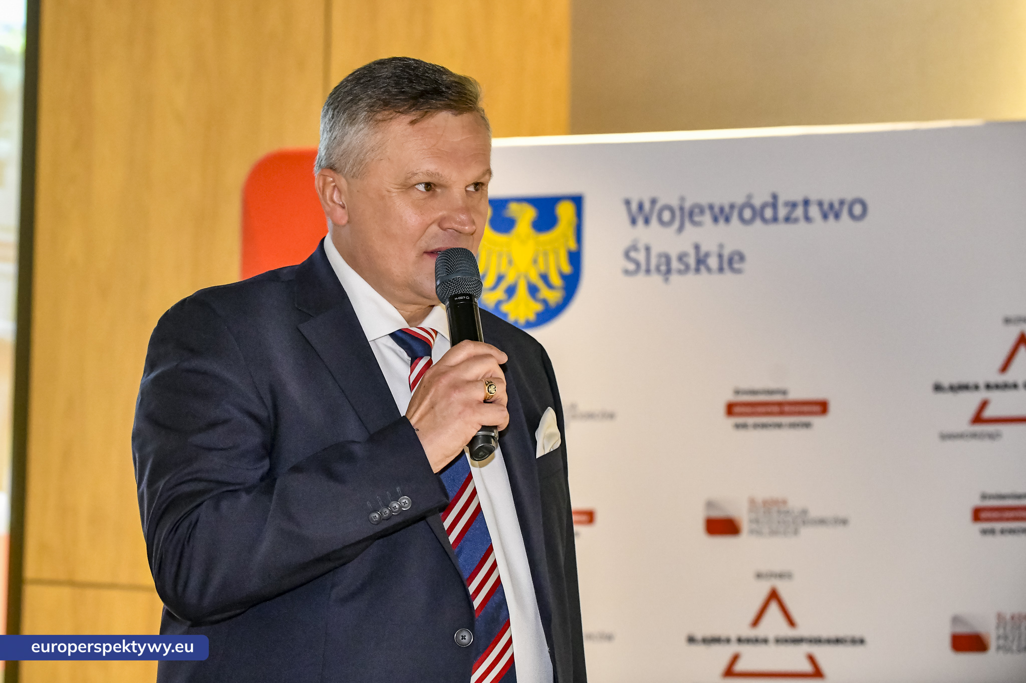 Śląska Federacja Przedsiębiorców Polskich „Biznes na wysokości” Hotel Mercure Szczyrk-72 Europerspektywy Biznes na Wysokości. Śląska Federacja Przedsiębiorców Polskich rozwija współpracę dla regionu