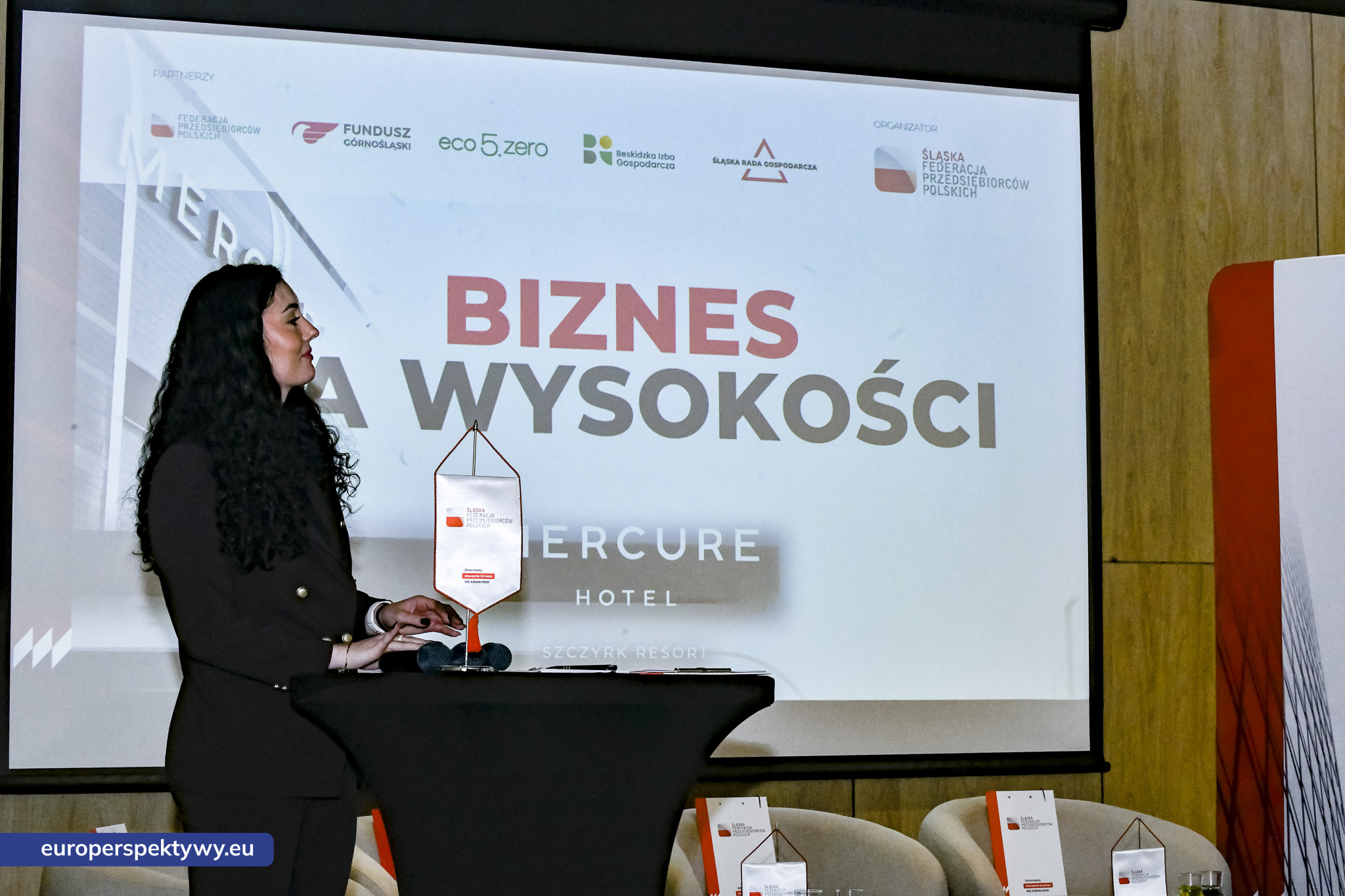 Śląska Federacja Przedsiębiorców Polskich „Biznes na wysokości” Hotel Mercure Szczyrk-90 Europerspektywy Biznes na Wysokości. Śląska Federacja Przedsiębiorców Polskich rozwija współpracę dla regionu