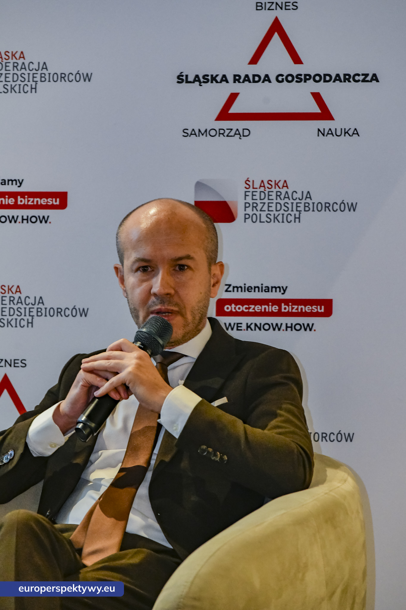 Śląska Federacja Przedsiębiorców Polskich „Biznes na wysokości” Hotel Mercure Szczyrk-95 Europerspektywy Biznes na Wysokości. Śląska Federacja Przedsiębiorców Polskich rozwija współpracę dla regionu