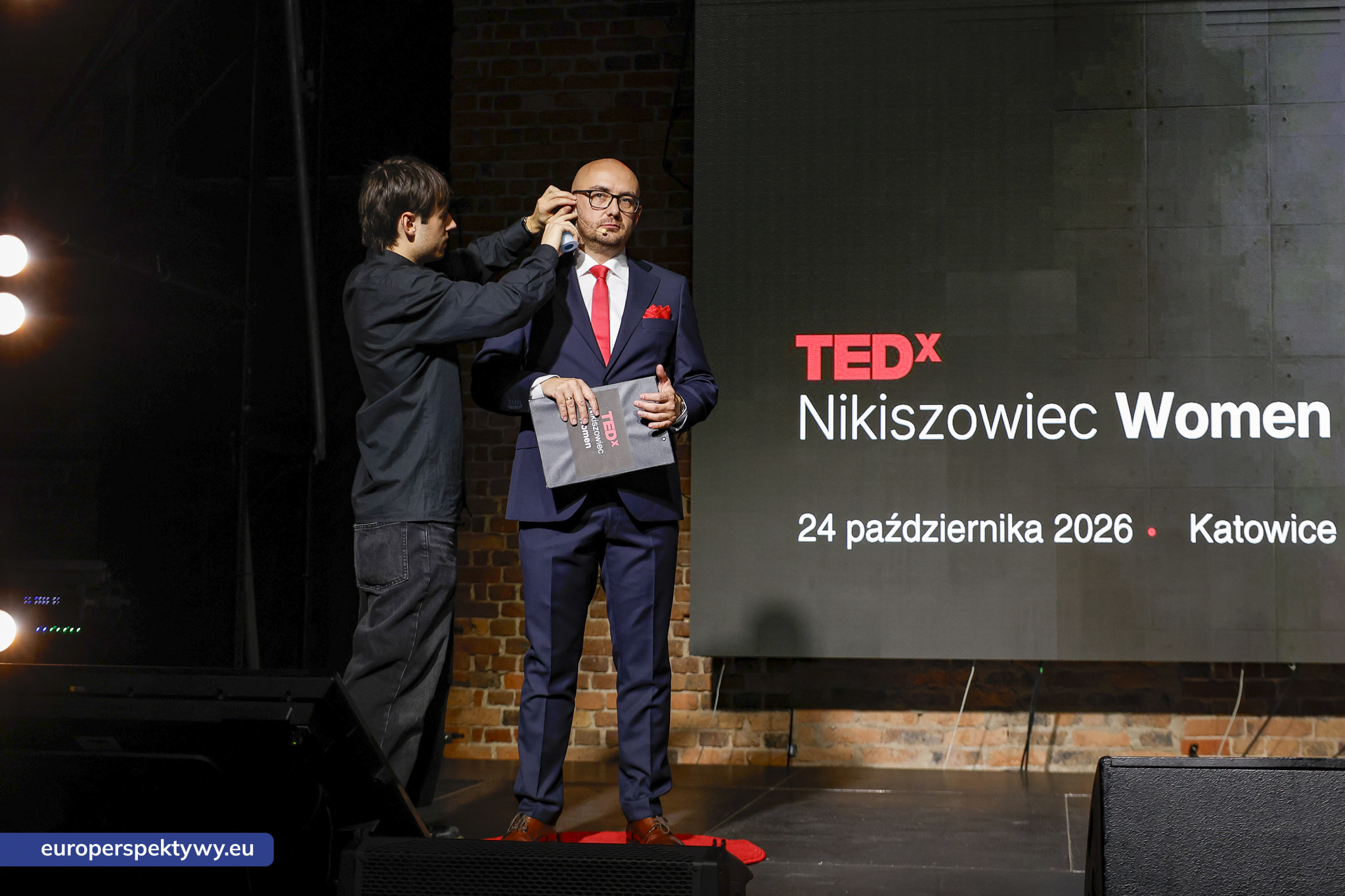 TEDxNikiszowiec Women 2026 Europerspektywy TEDxNikiszowiec Women. O transformacji, odwadze i szukaniu własnej drogi