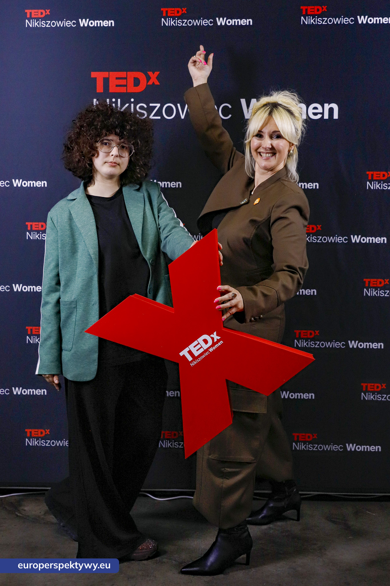 TEDxNikiszowiec Women 2026 Europerspektywy TEDxNikiszowiec Women. O transformacji, odwadze i szukaniu własnej drogi