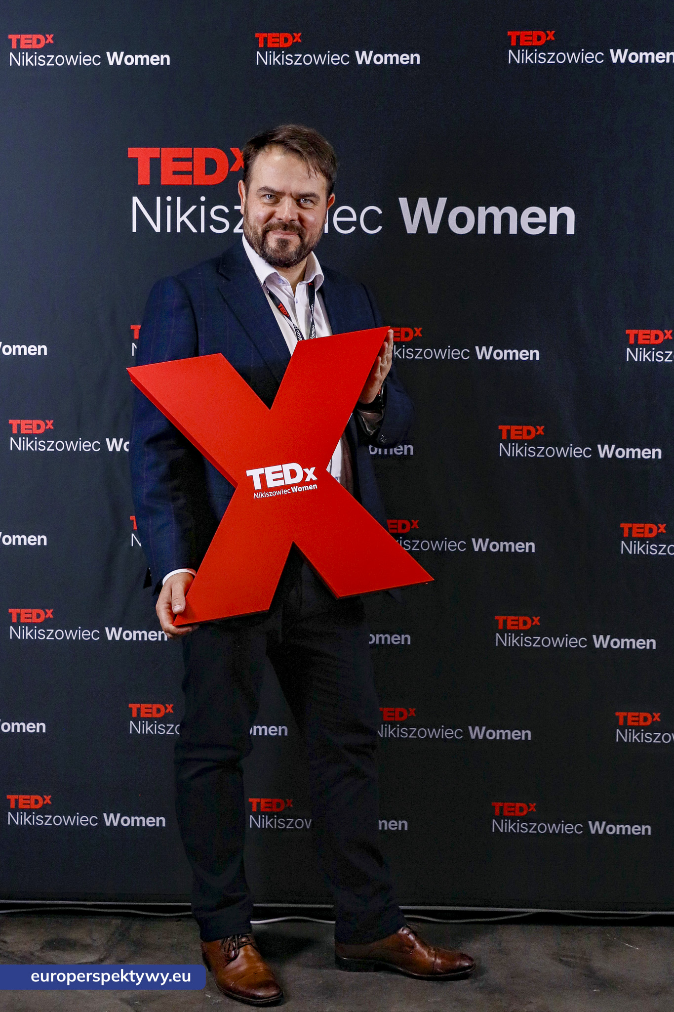 TEDxNikiszowiec Women 2026 Europerspektywy TEDxNikiszowiec Women. O transformacji, odwadze i szukaniu własnej drogi