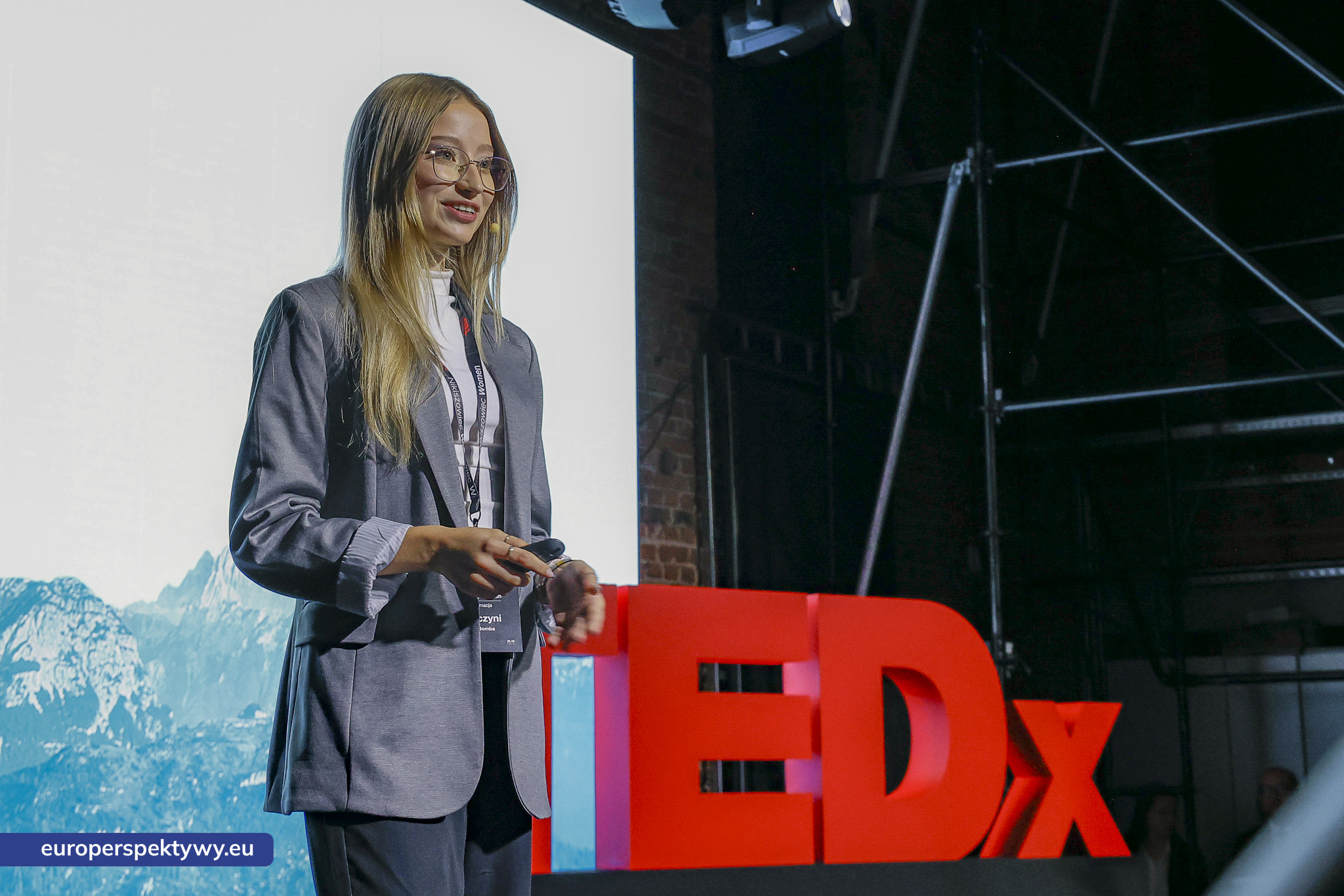 Europerspektywy TEDxNikiszowiec Women. O transformacji, odwadze i szukaniu własnej drogi