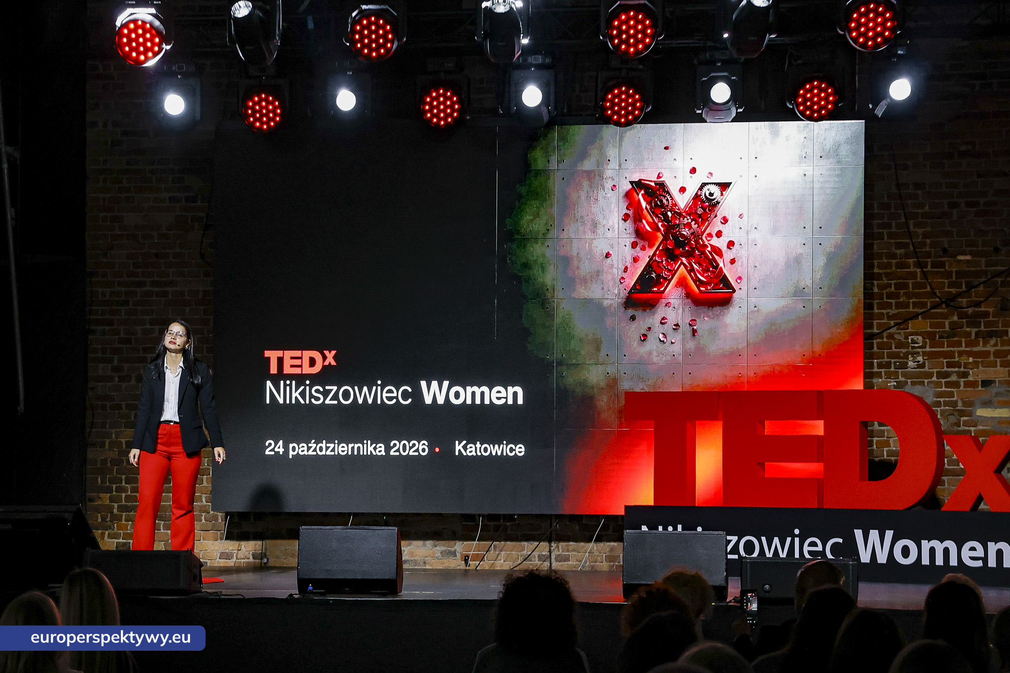 TEDxNikiszowiec Women 2026 Europerspektywy TEDxNikiszowiec Women. O transformacji, odwadze i szukaniu własnej drogi