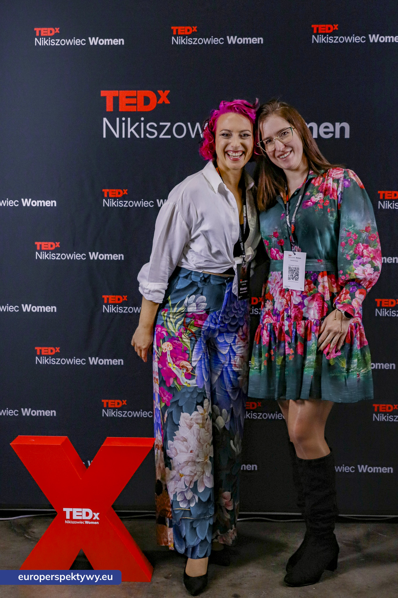 TEDxNikiszowiec Women 2026 Europerspektywy TEDxNikiszowiec Women. O transformacji, odwadze i szukaniu własnej drogi