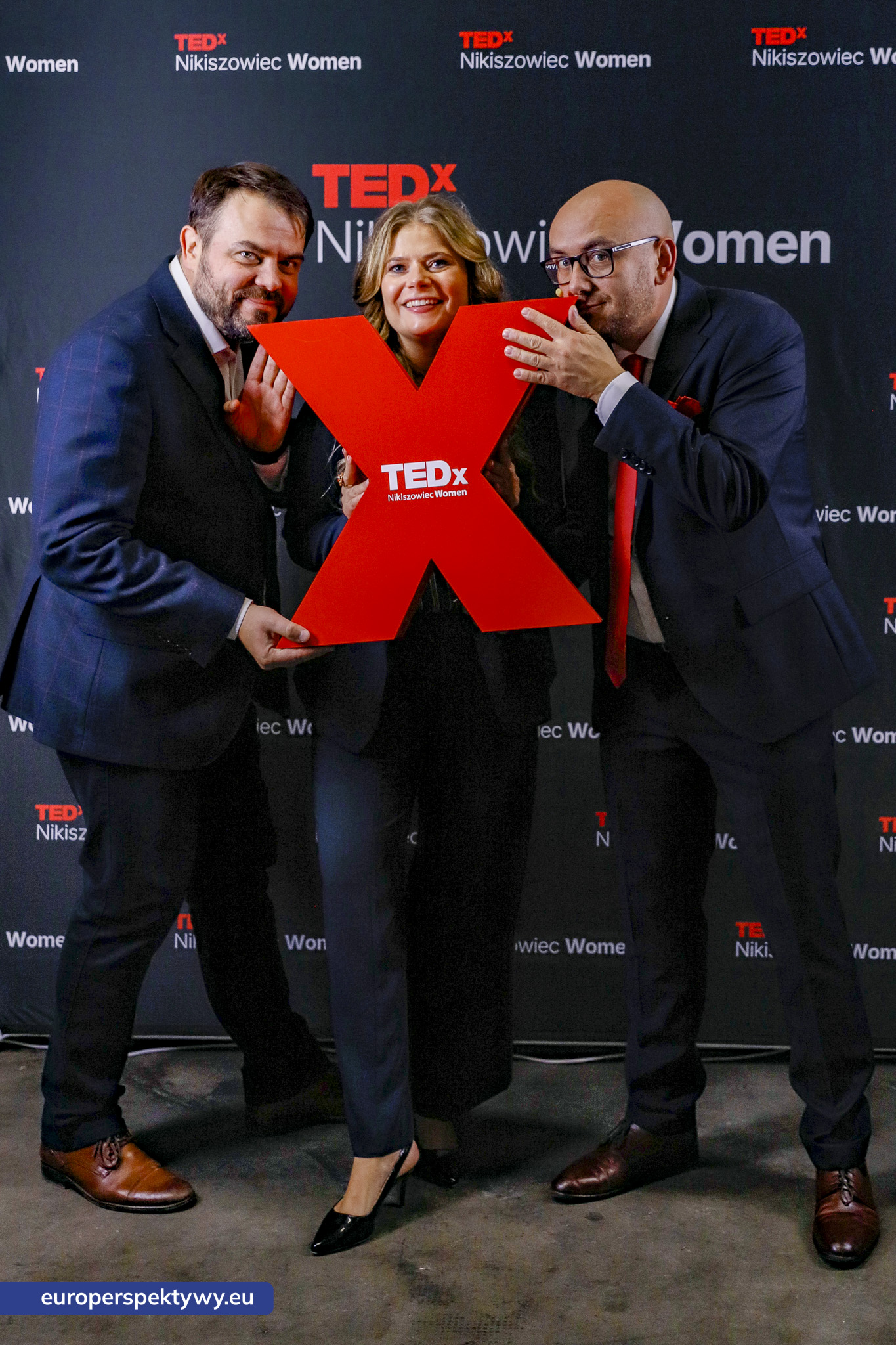 TEDxNikiszowiec Women 2026 Europerspektywy TEDxNikiszowiec Women. O transformacji, odwadze i szukaniu własnej drogi