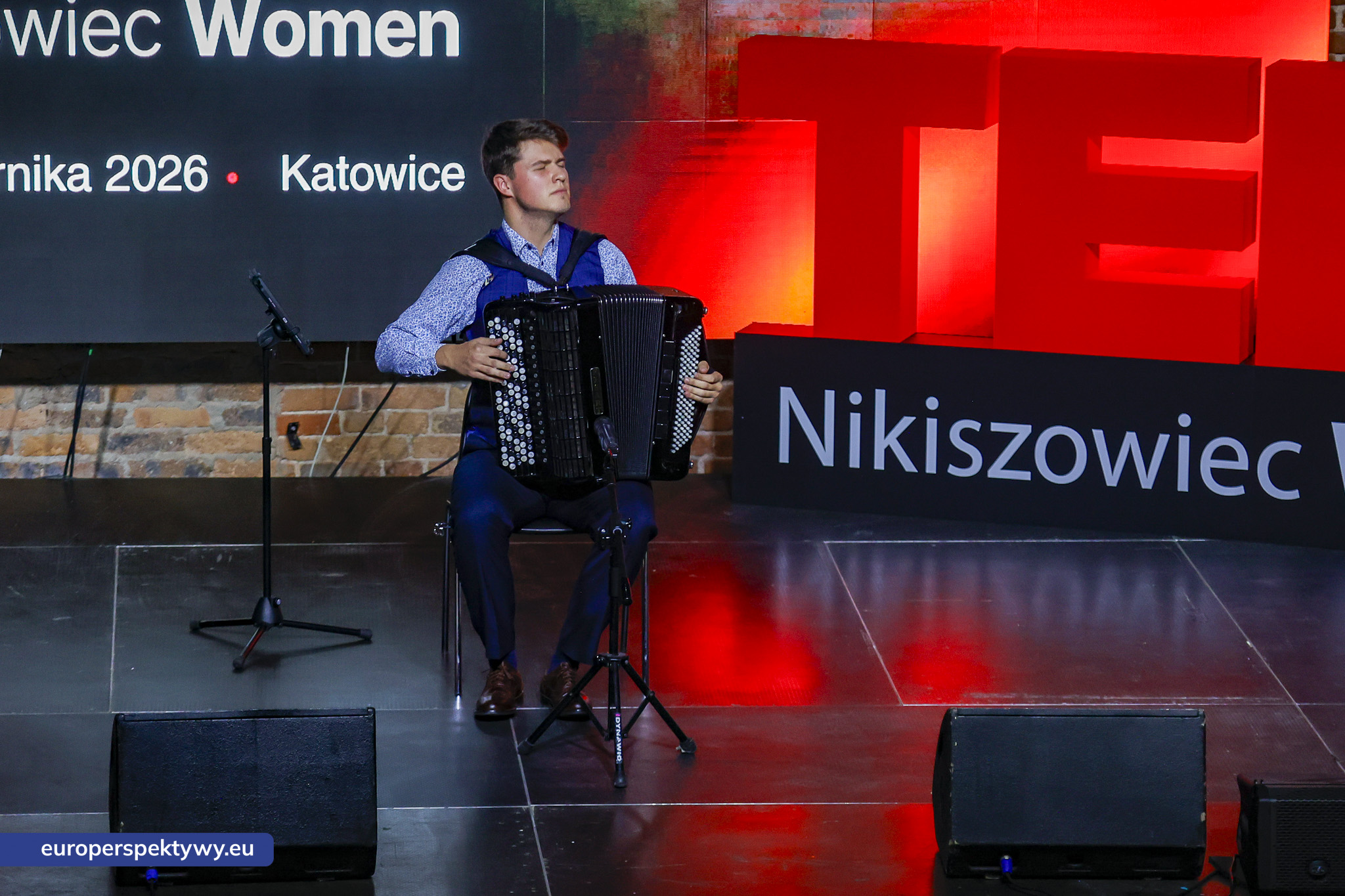 TEDxNikiszowiec Women 2026 Europerspektywy TEDxNikiszowiec Women. O transformacji, odwadze i szukaniu własnej drogi
