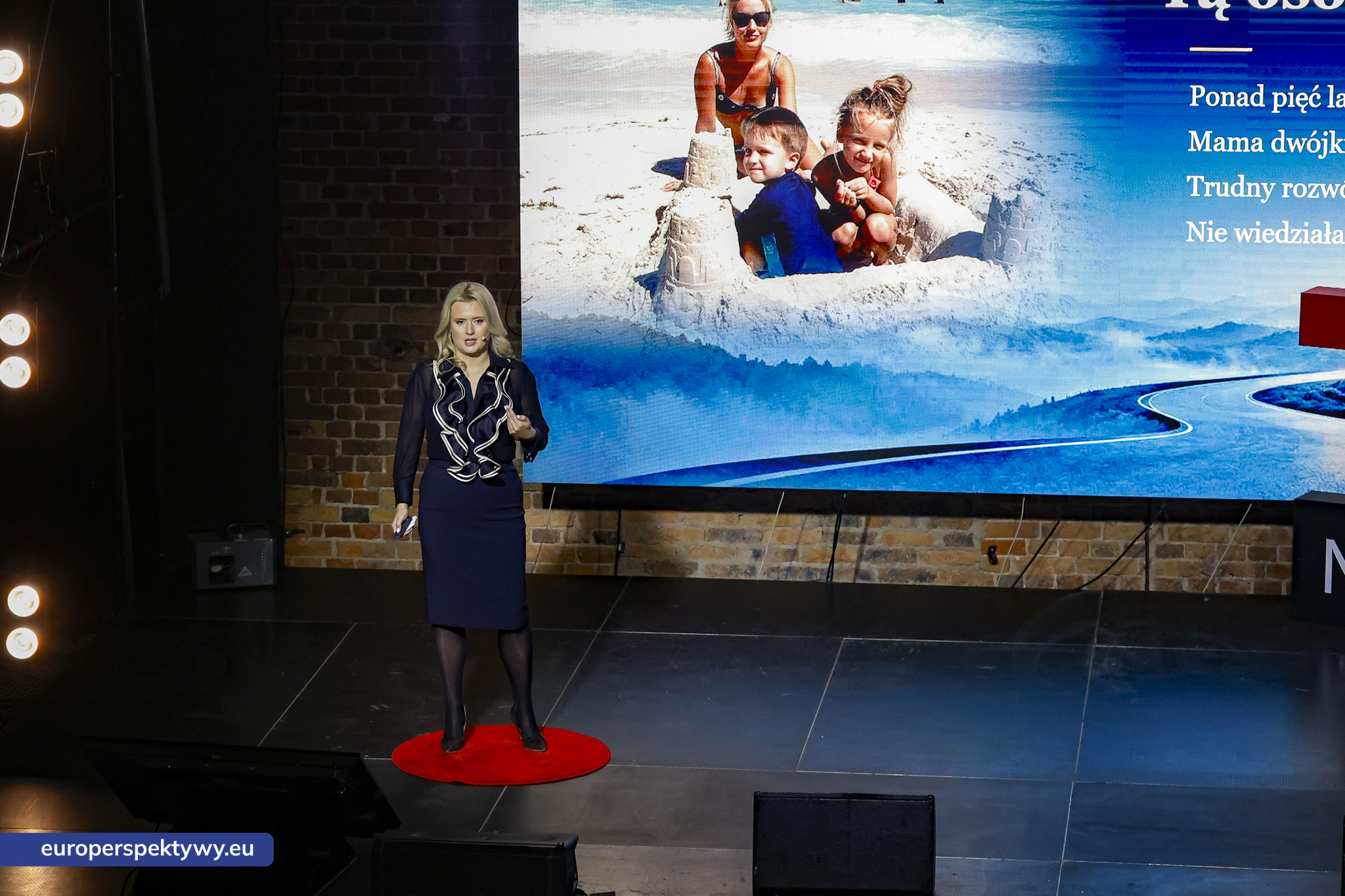 TEDxNikiszowiec Women 2026 Europerspektywy TEDxNikiszowiec Women. O transformacji, odwadze i szukaniu własnej drogi