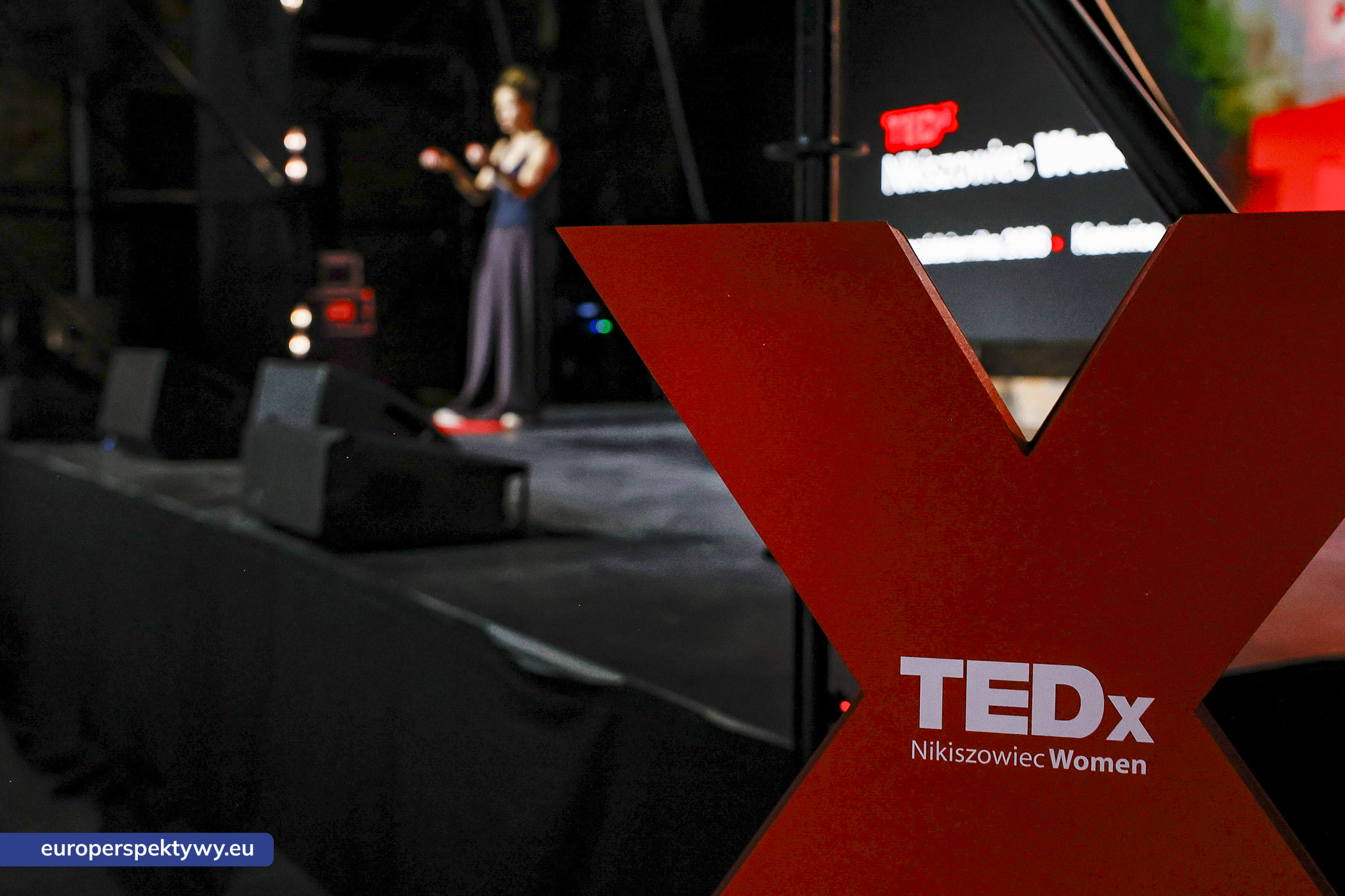 TEDxNikiszowiec Women 2026 Europerspektywy TEDxNikiszowiec Women. O transformacji, odwadze i szukaniu własnej drogi