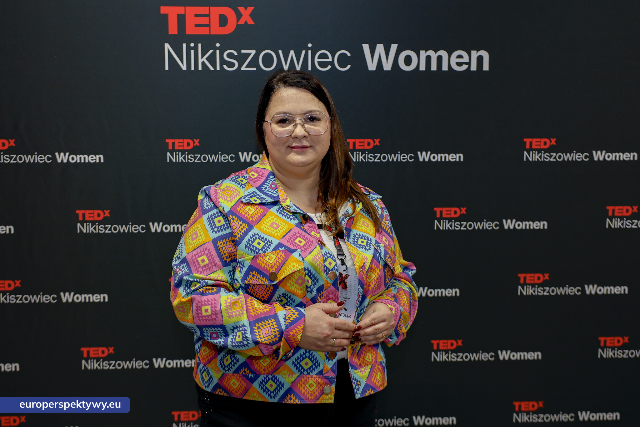 TEDxNikiszowiec Women 2026 Europerspektywy TEDxNikiszowiec Women. O transformacji, odwadze i szukaniu własnej drogi