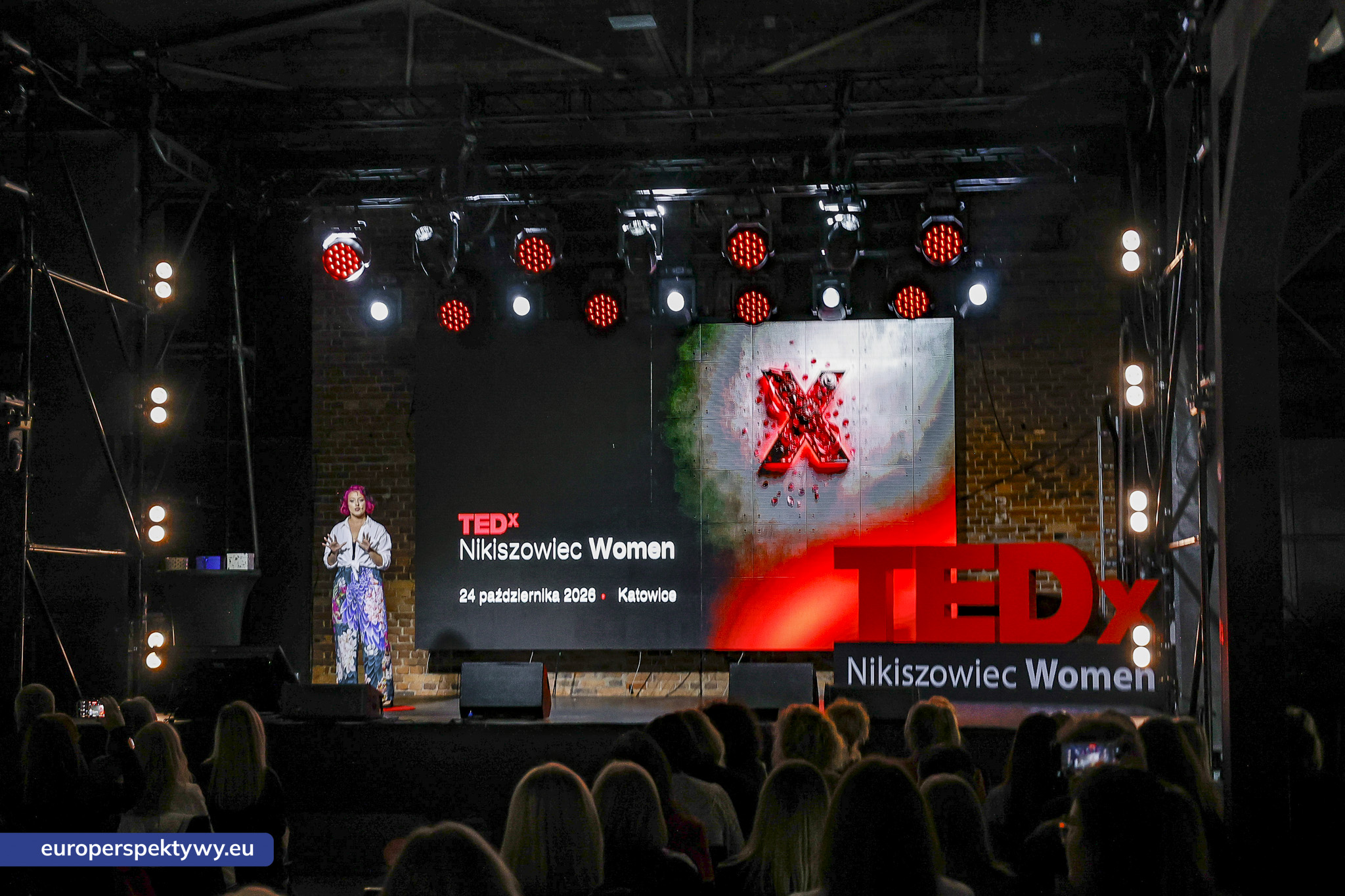 TEDxNikiszowiec Women 2026 Europerspektywy TEDxNikiszowiec Women. O transformacji, odwadze i szukaniu własnej drogi