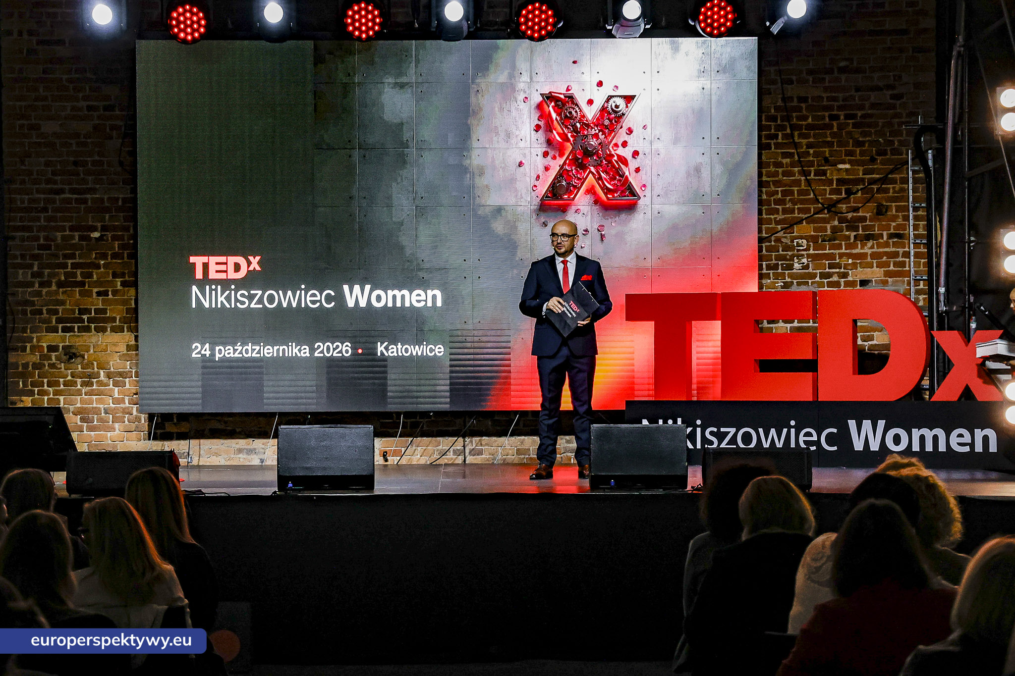 TEDxNikiszowiec Women 2026 Europerspektywy TEDxNikiszowiec Women. O transformacji, odwadze i szukaniu własnej drogi