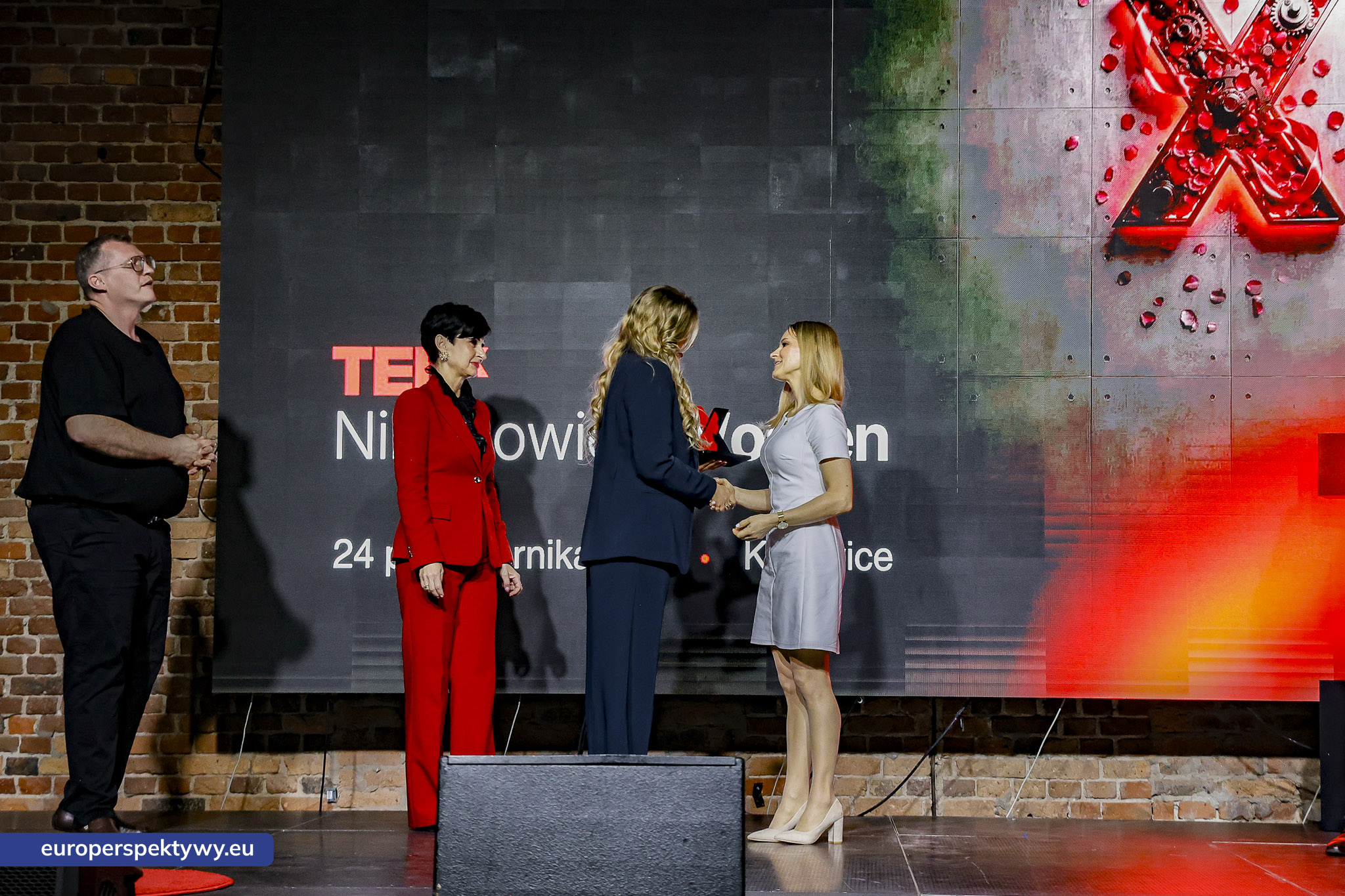 TEDxNikiszowiec Women 2026 Europerspektywy TEDxNikiszowiec Women. O transformacji, odwadze i szukaniu własnej drogi