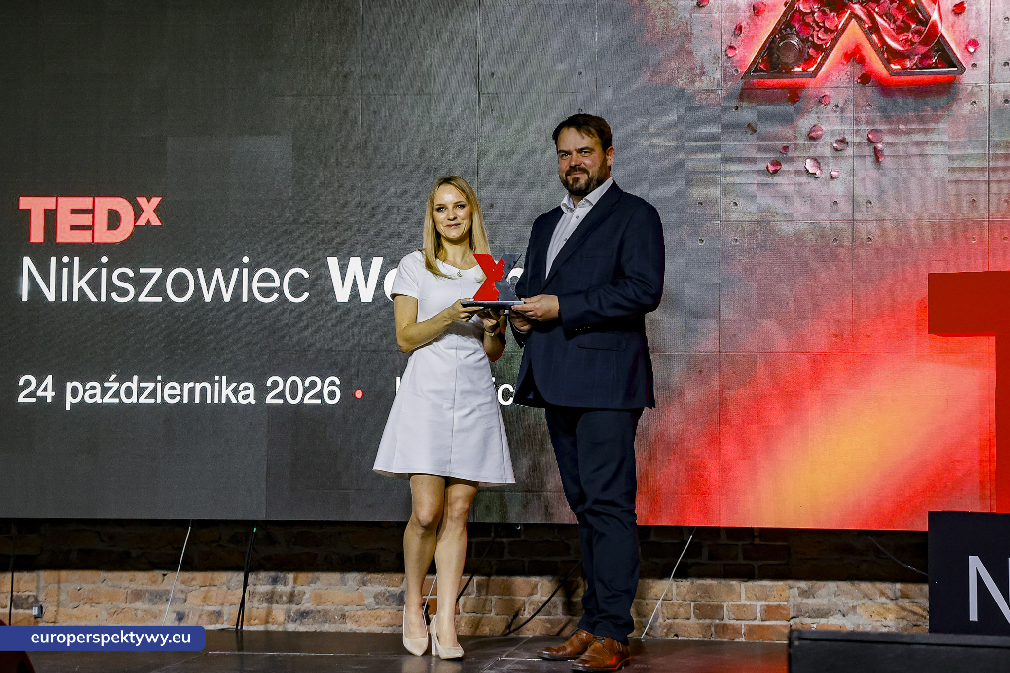 TEDxNikiszowiec Women 2026 Europerspektywy TEDxNikiszowiec Women. O transformacji, odwadze i szukaniu własnej drogi
