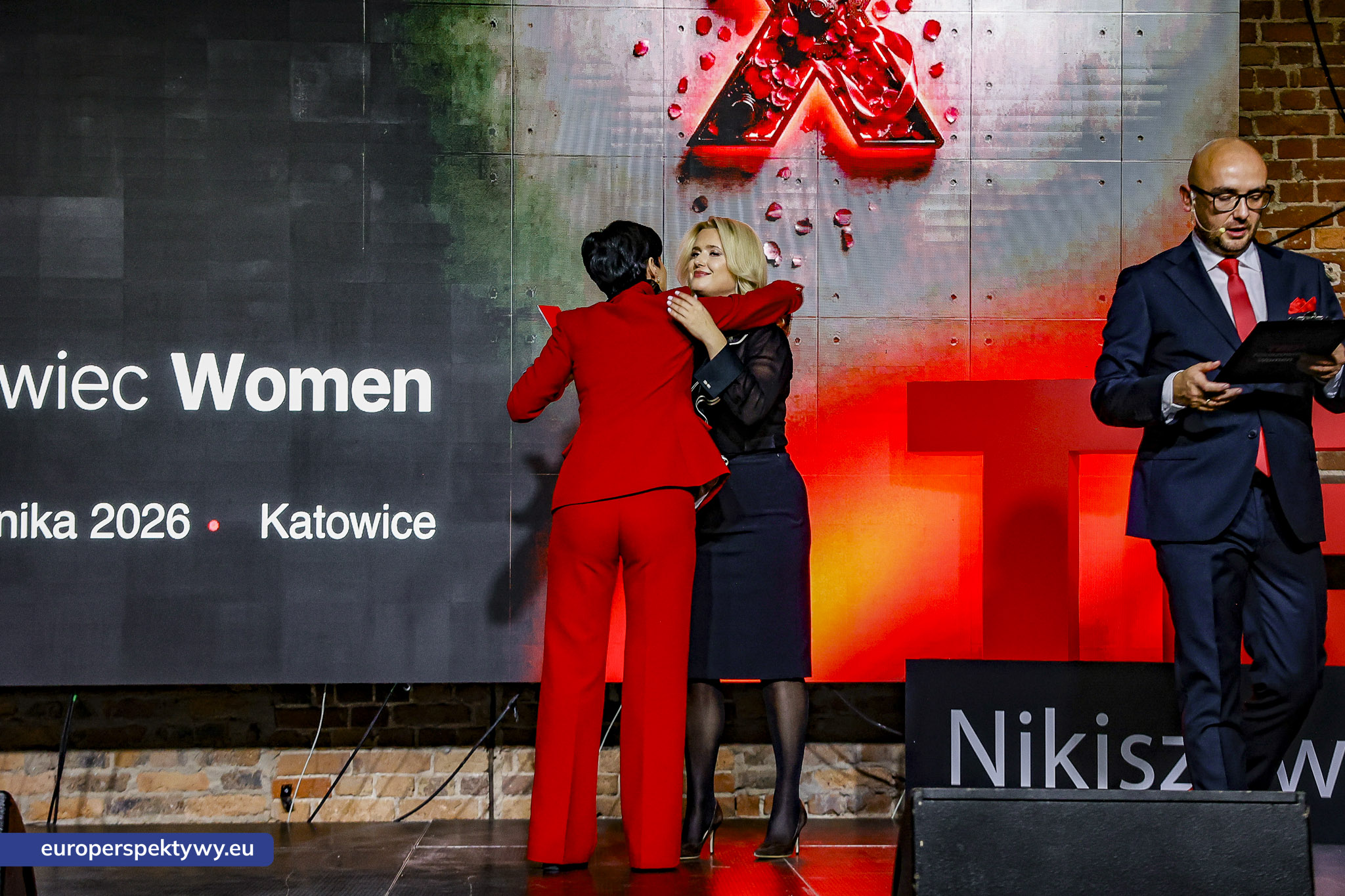 TEDxNikiszowiec Women 2026 Europerspektywy TEDxNikiszowiec Women. O transformacji, odwadze i szukaniu własnej drogi