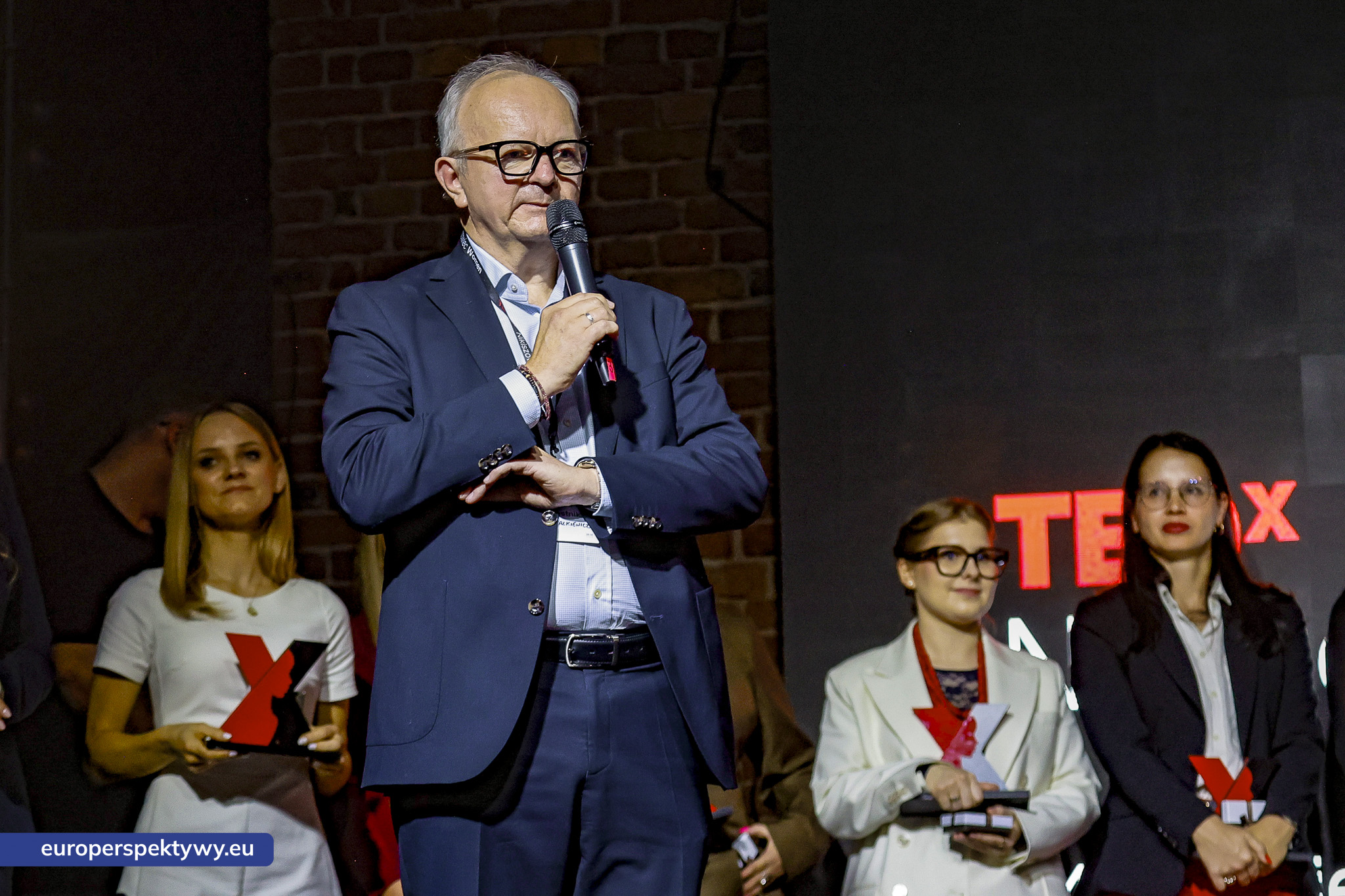 TEDxNikiszowiec Women 2026 Europerspektywy TEDxNikiszowiec Women. O transformacji, odwadze i szukaniu własnej drogi
