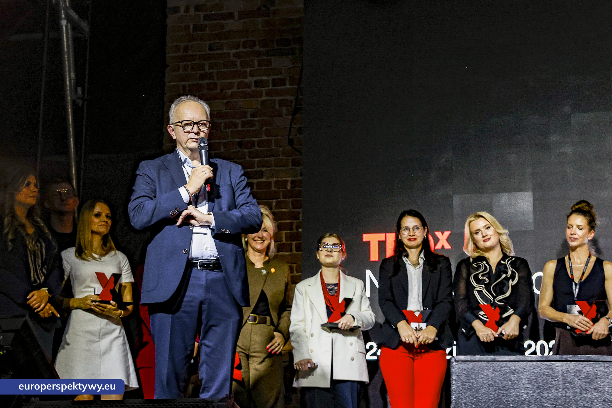TEDxNikiszowiec Women 2026 Europerspektywy TEDxNikiszowiec Women. O transformacji, odwadze i szukaniu własnej drogi