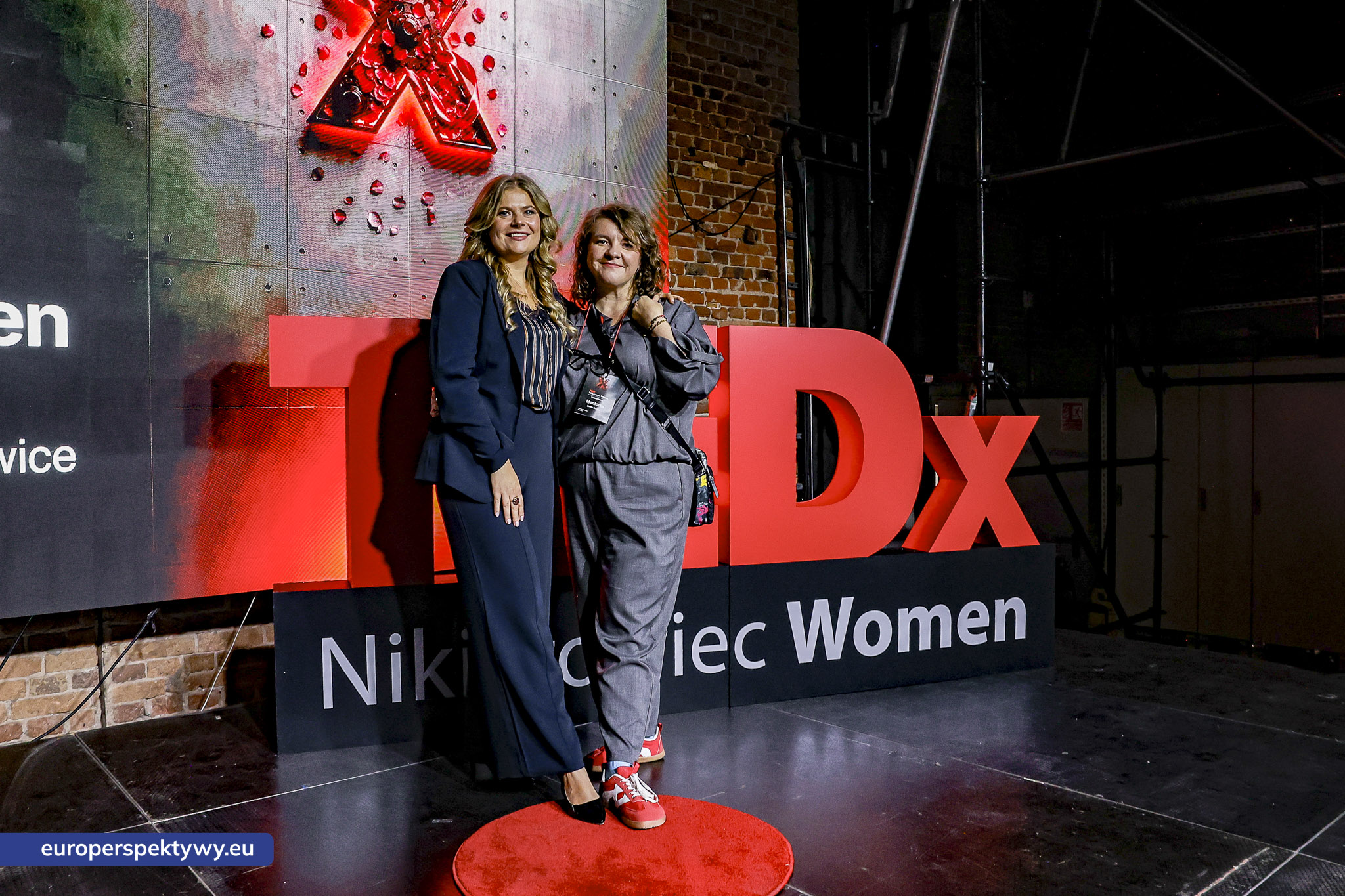 TEDxNikiszowiec Women 2026 Europerspektywy TEDxNikiszowiec Women. O transformacji, odwadze i szukaniu własnej drogi