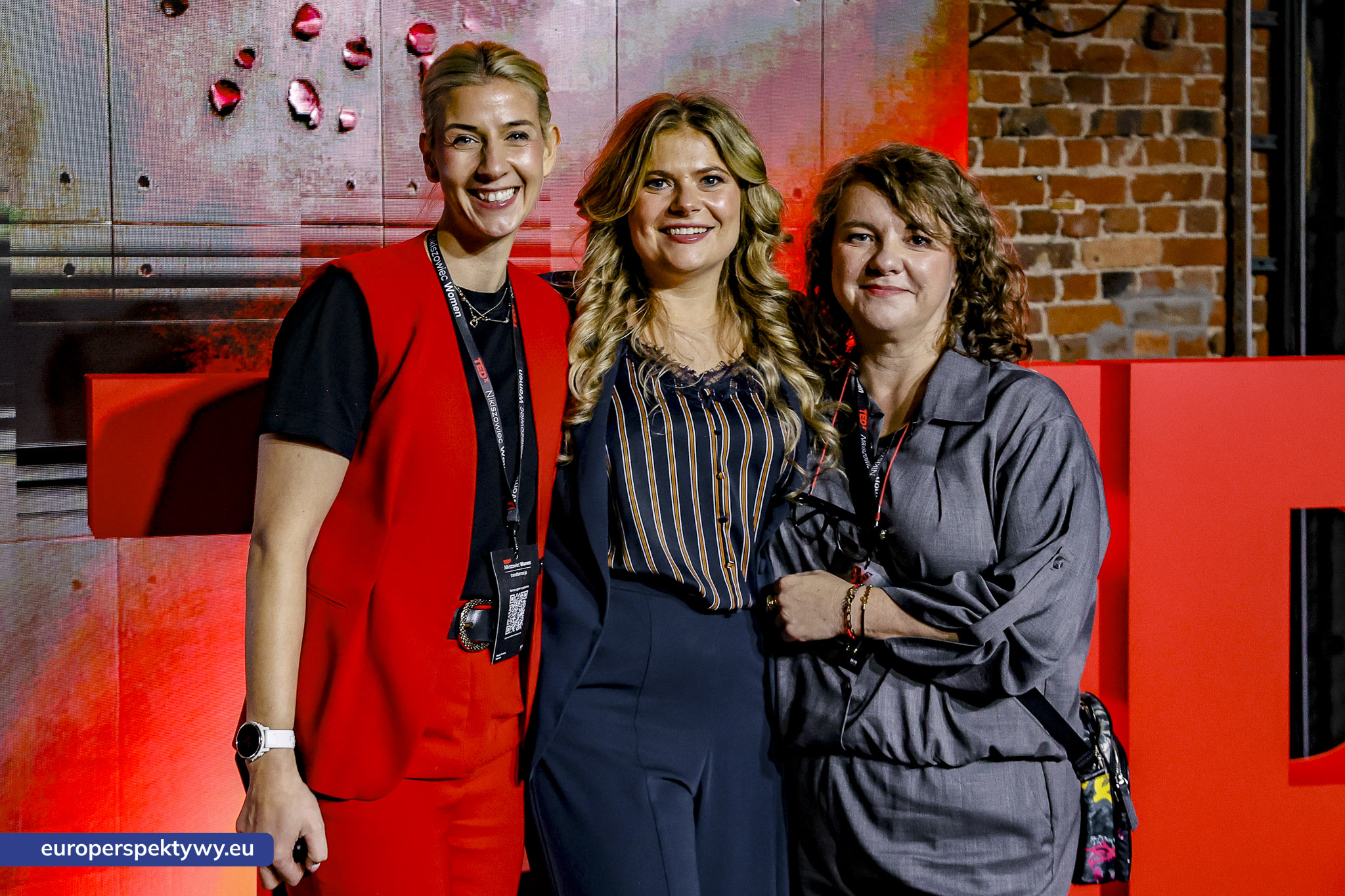 TEDxNikiszowiec Women 2026 Europerspektywy TEDxNikiszowiec Women. O transformacji, odwadze i szukaniu własnej drogi