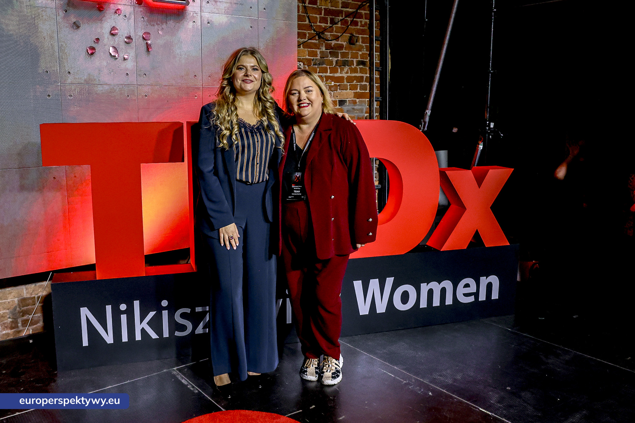 TEDxNikiszowiec Women 2026 Europerspektywy TEDxNikiszowiec Women. O transformacji, odwadze i szukaniu własnej drogi