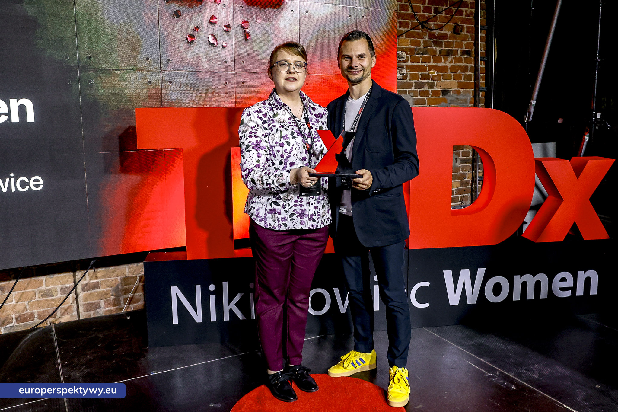TEDxNikiszowiec Women 2026 Europerspektywy TEDxNikiszowiec Women. O transformacji, odwadze i szukaniu własnej drogi