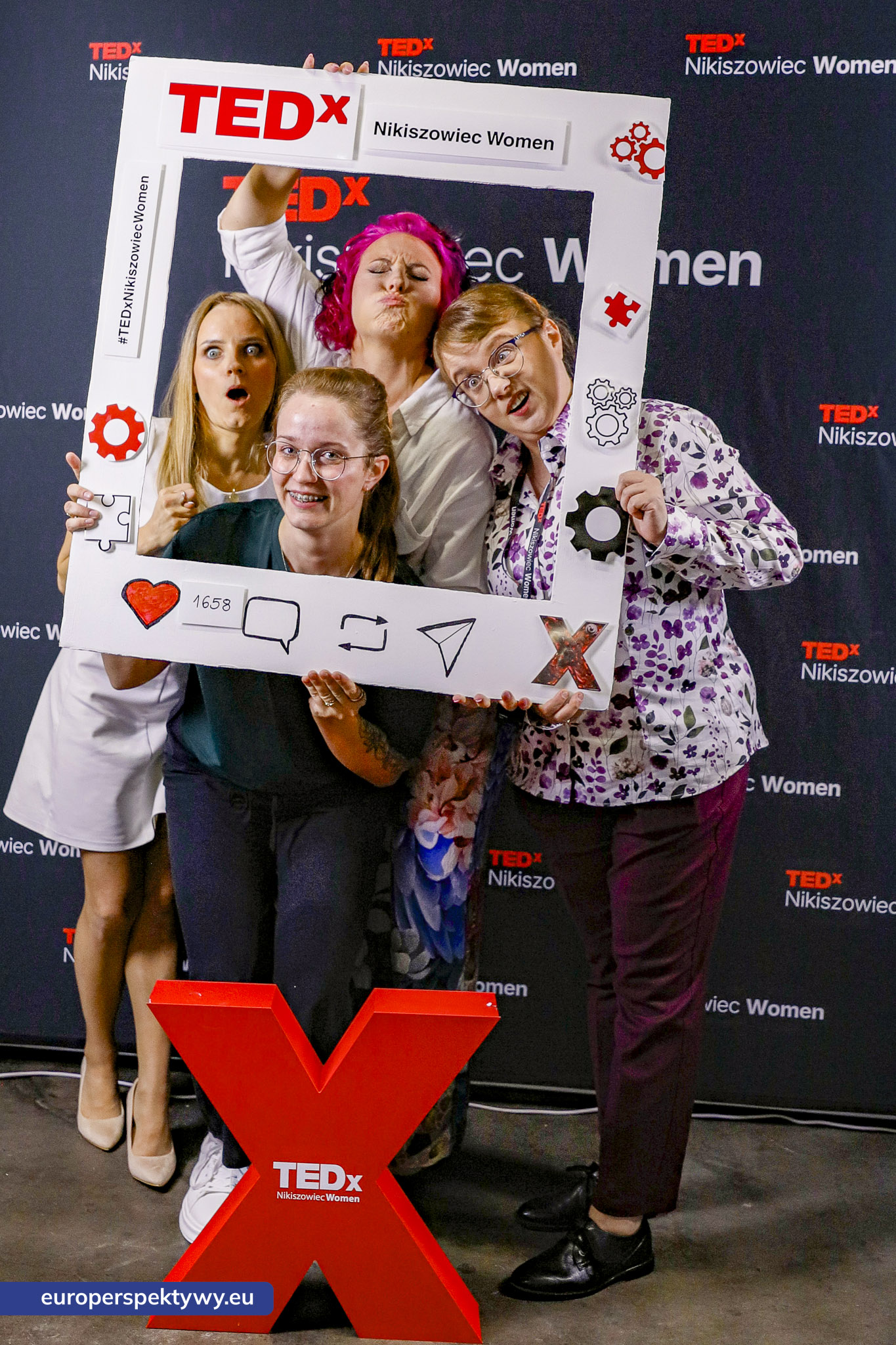 TEDxNikiszowiec Women 2026 Europerspektywy TEDxNikiszowiec Women. O transformacji, odwadze i szukaniu własnej drogi