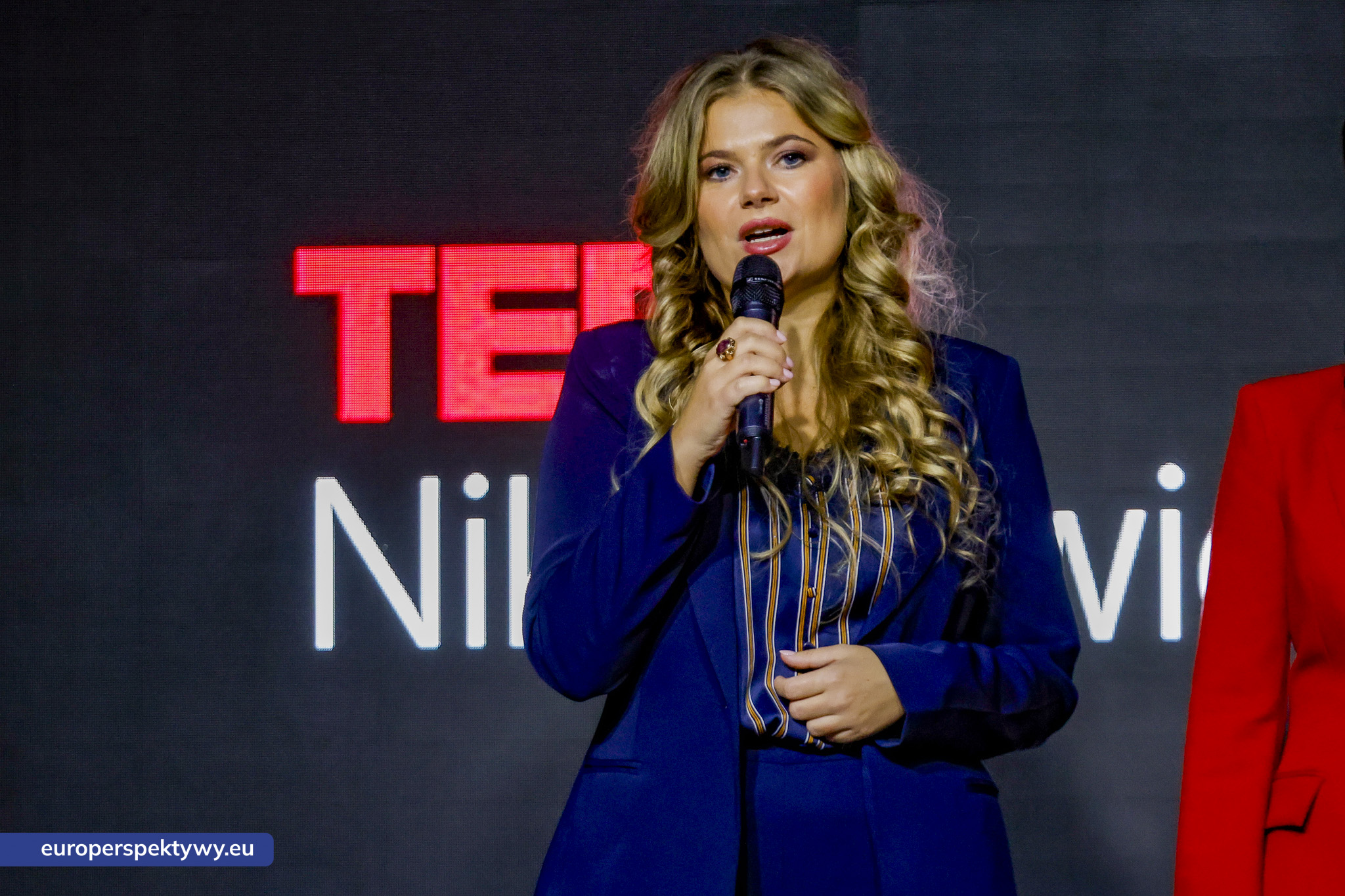 TEDxNikiszowiec Women 2026 Europerspektywy TEDxNikiszowiec Women. O transformacji, odwadze i szukaniu własnej drogi