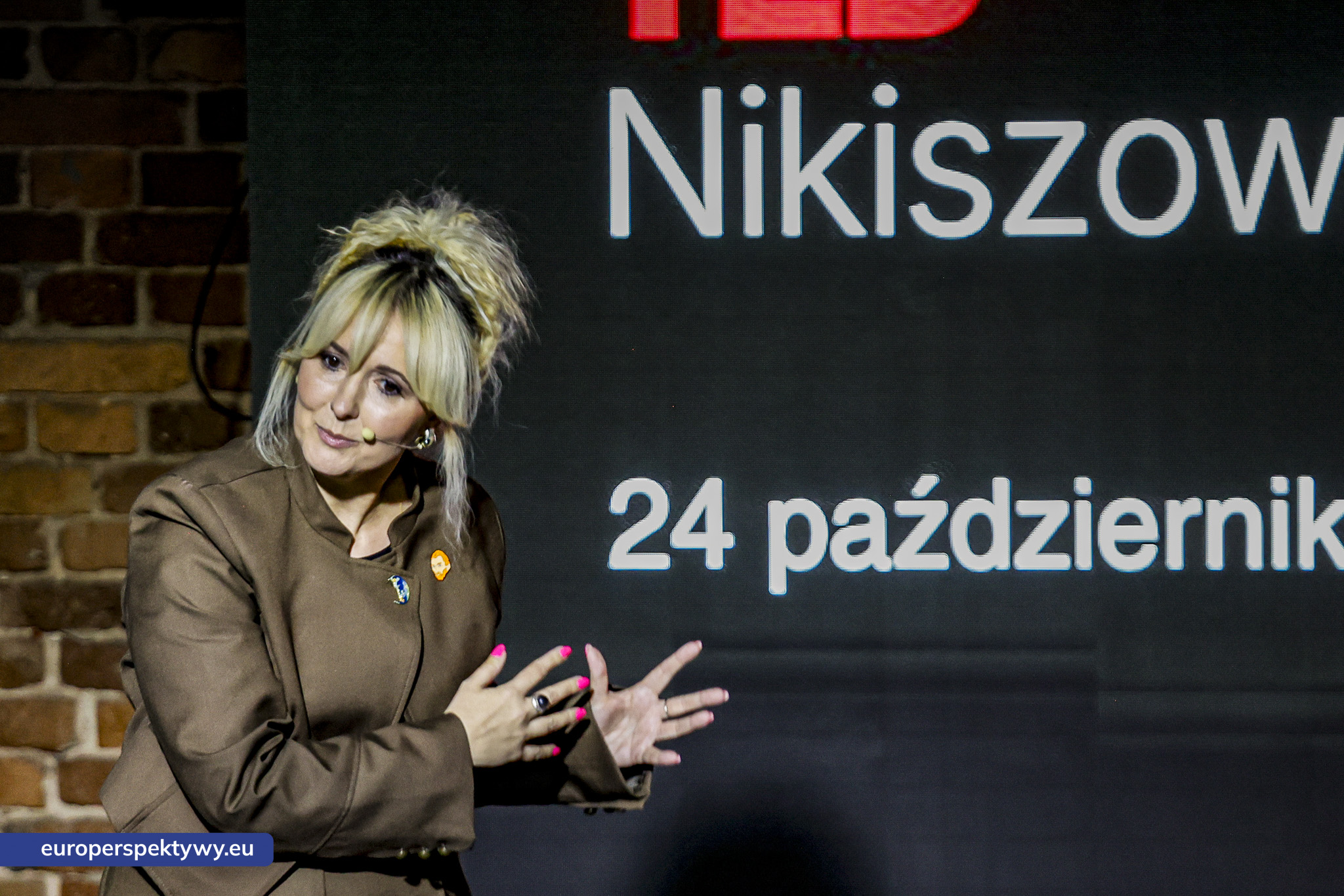 TEDxNikiszowiec Women 2026 Europerspektywy TEDxNikiszowiec Women. O transformacji, odwadze i szukaniu własnej drogi