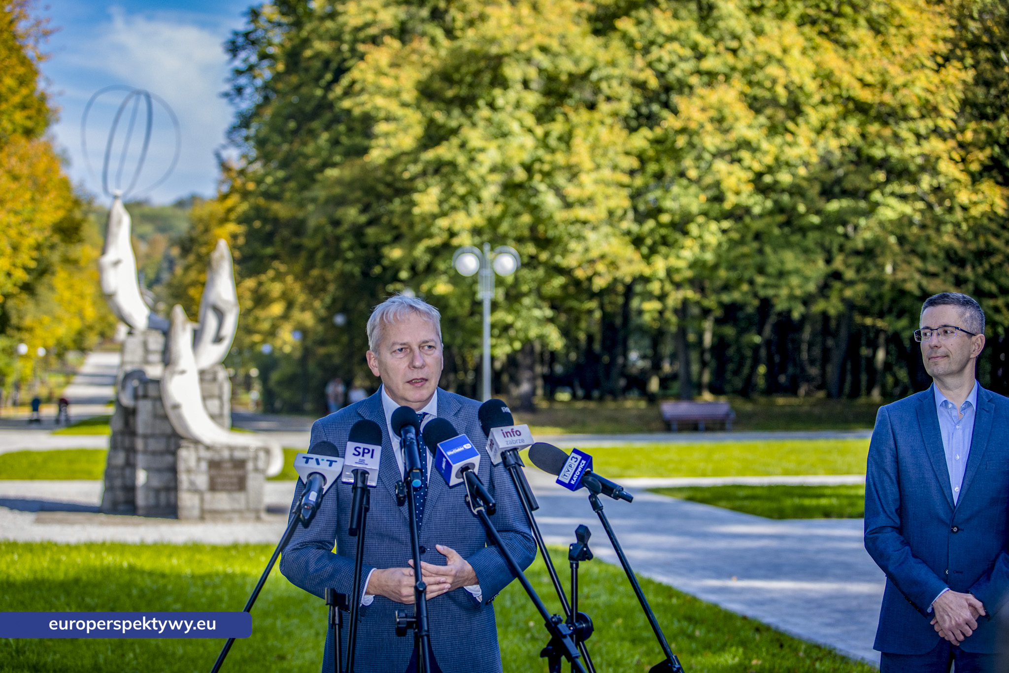 TAURON Park Śląski - Aleja Żyrafy
