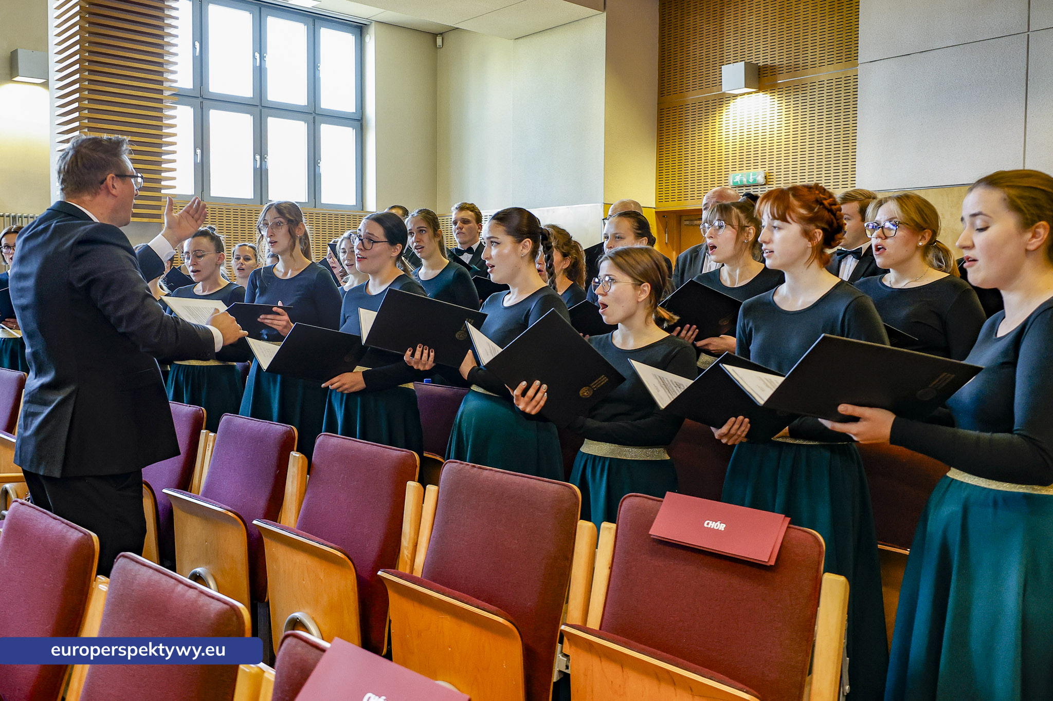 Uniwersytet Ekonomiczny Inauguracja Roku Akademickiego 2026-2027-121 Europerspektywy Uniwersytet Ekonomiczny w Katowicach rozpoczyna 90. rok działalności