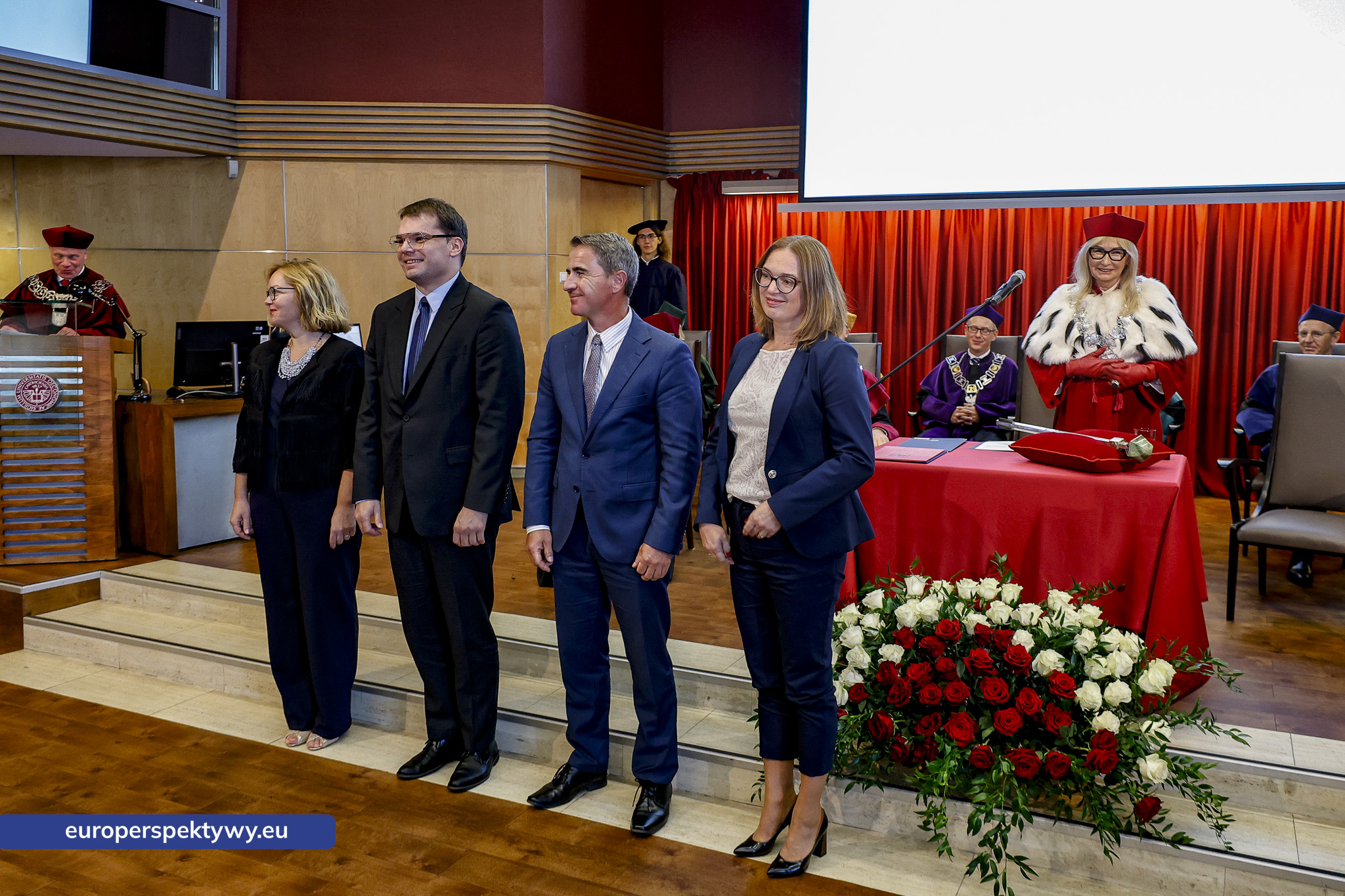 Uniwersytet Ekonomiczny Inauguracja Roku Akademickiego 2026-2027-136 Europerspektywy Uniwersytet Ekonomiczny w Katowicach rozpoczyna 90. rok działalności