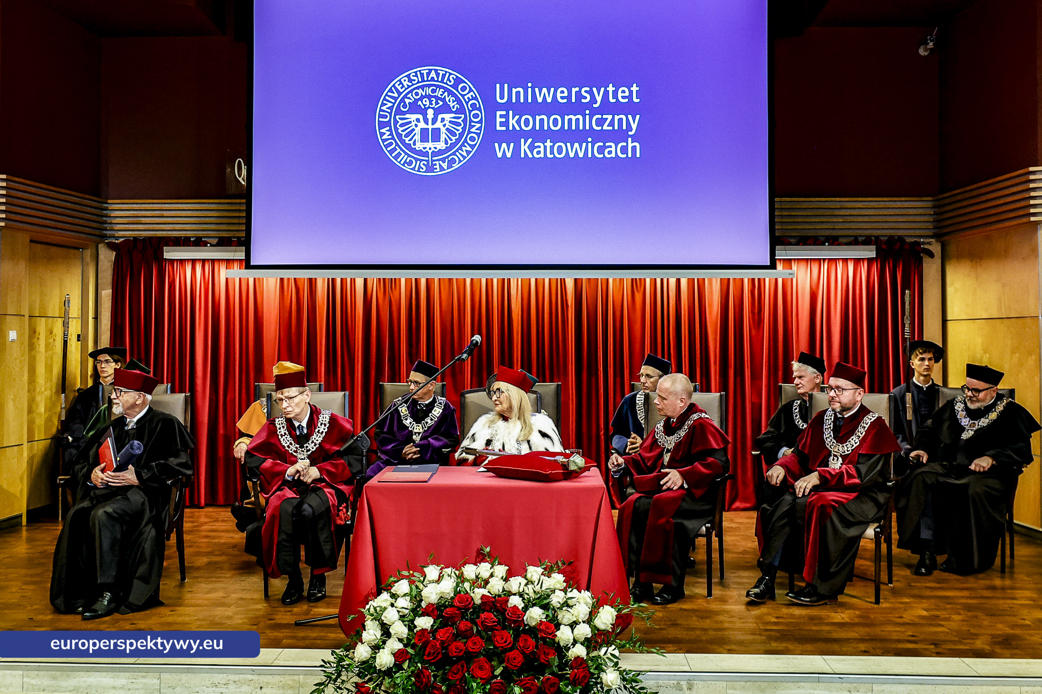 Uniwersytet Ekonomiczny Inauguracja Roku Akademickiego 2026-2027-184 Europerspektywy Uniwersytet Ekonomiczny w Katowicach rozpoczyna 90. rok działalności