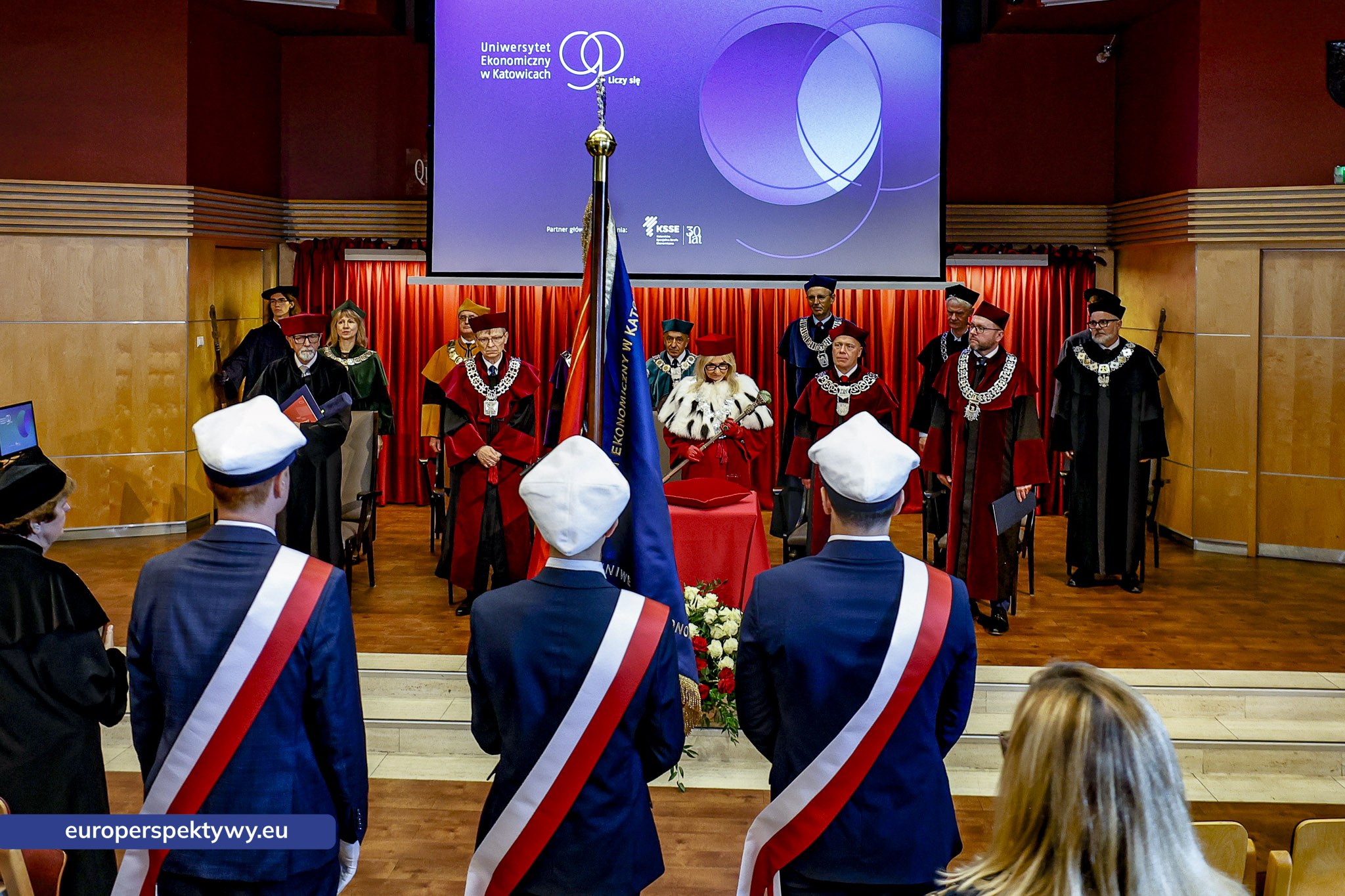 Uniwersytet Ekonomiczny Inauguracja Roku Akademickiego 2026-2027-188 Europerspektywy Uniwersytet Ekonomiczny w Katowicach rozpoczyna 90. rok działalności