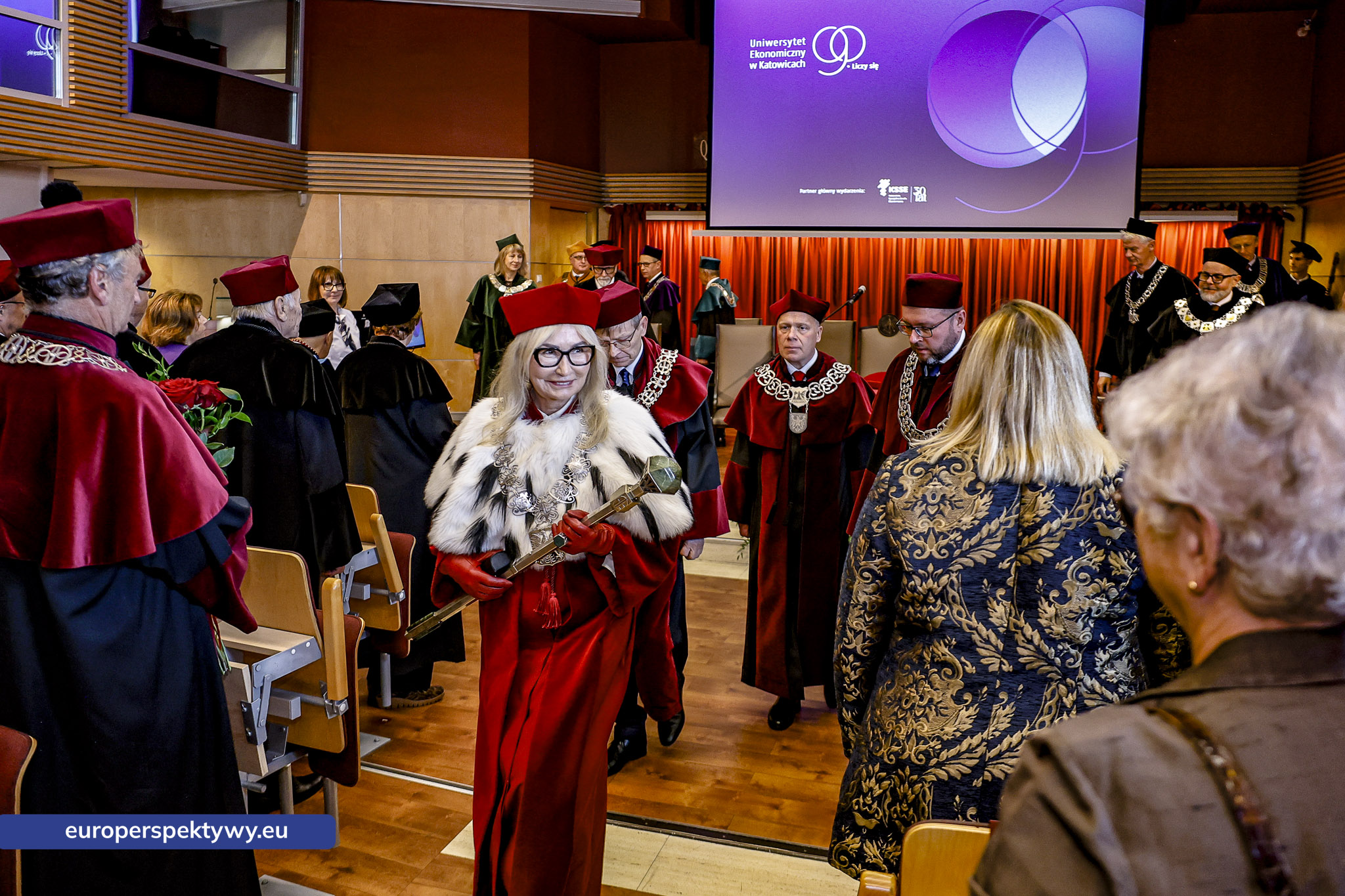 Uniwersytet Ekonomiczny Inauguracja Roku Akademickiego 2026-2027-189 Europerspektywy Uniwersytet Ekonomiczny w Katowicach rozpoczyna 90. rok działalności